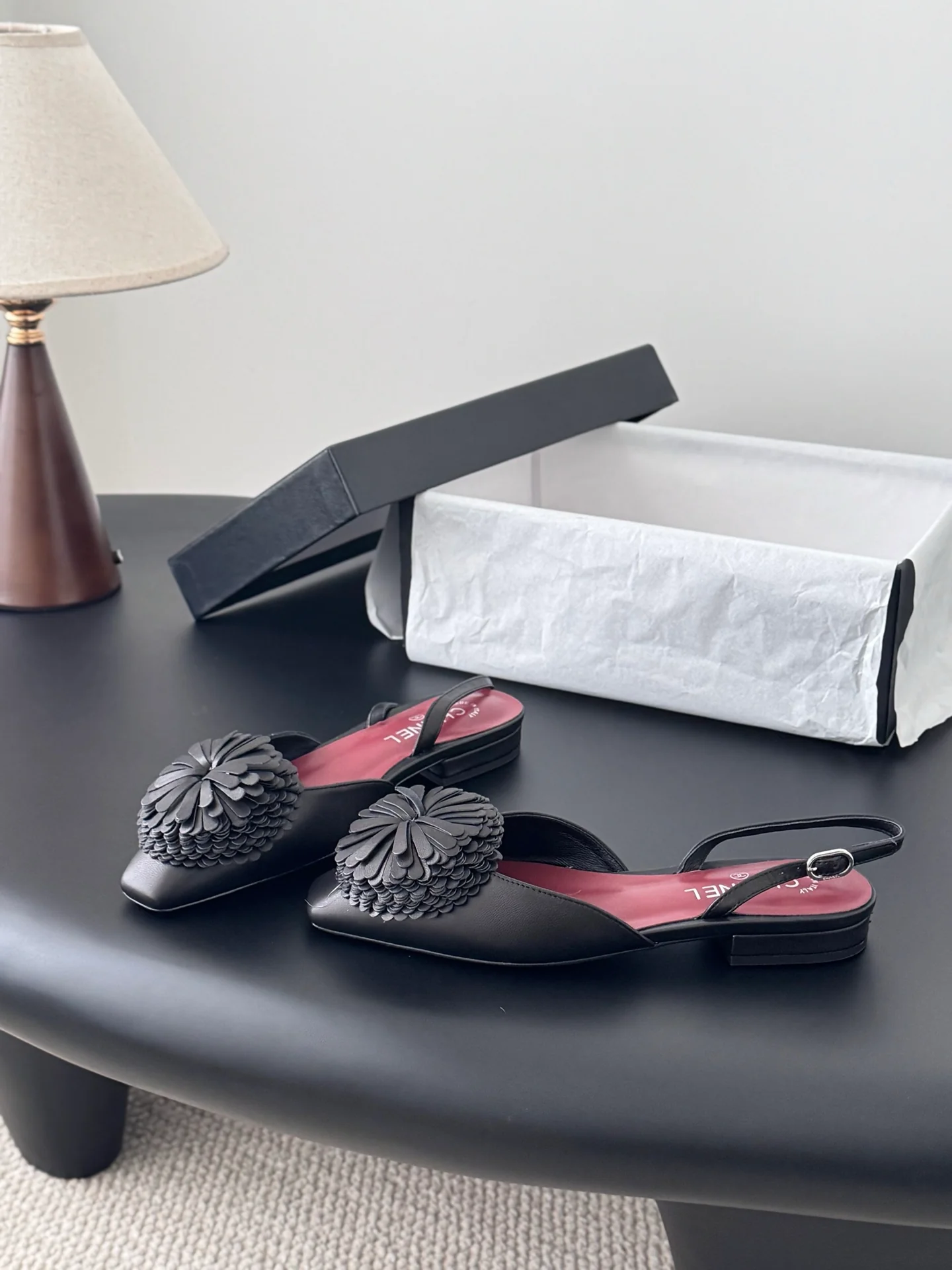 Chan 26ss slingback flats