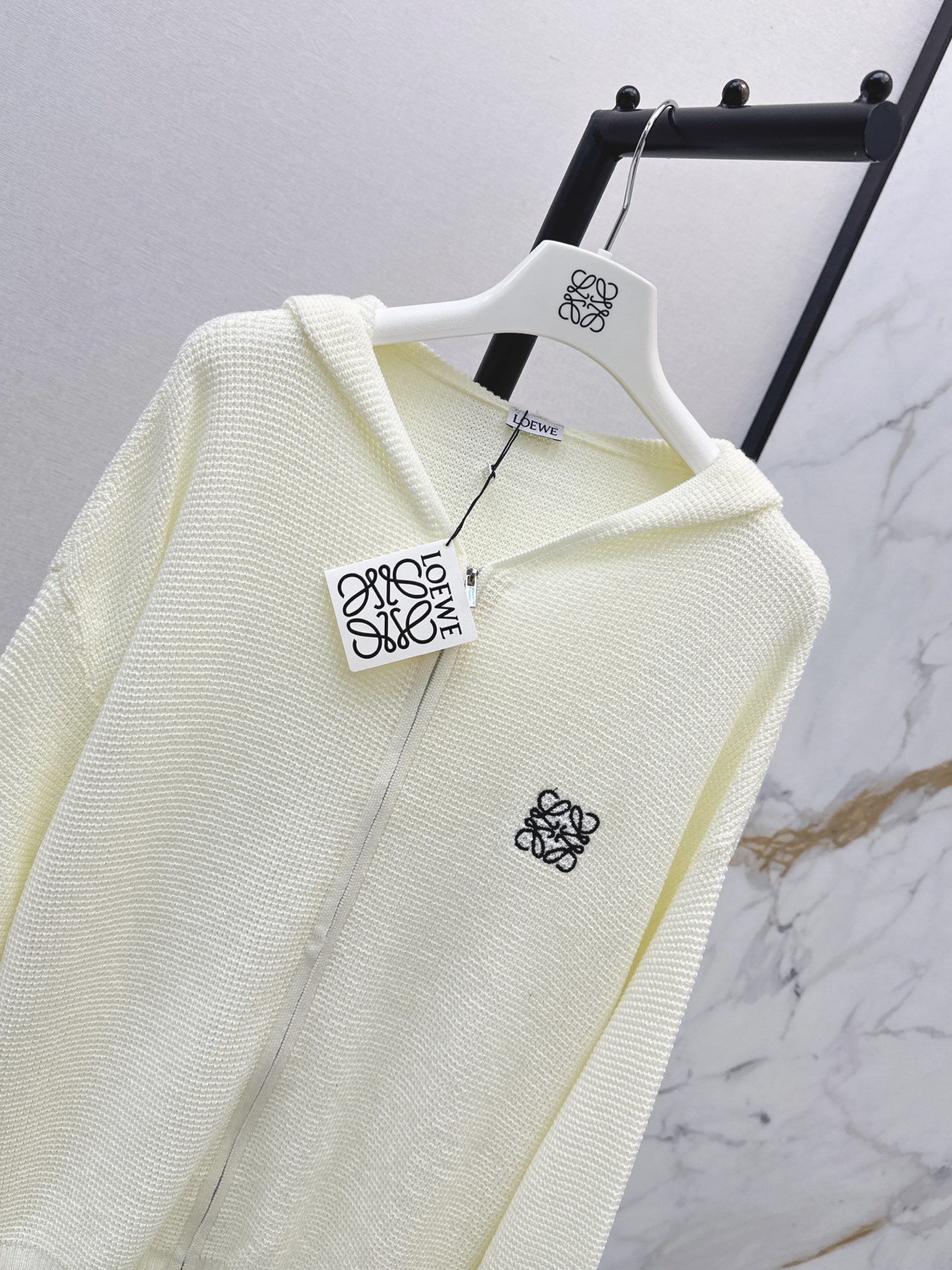 Loe 26fw hooded knit jacket