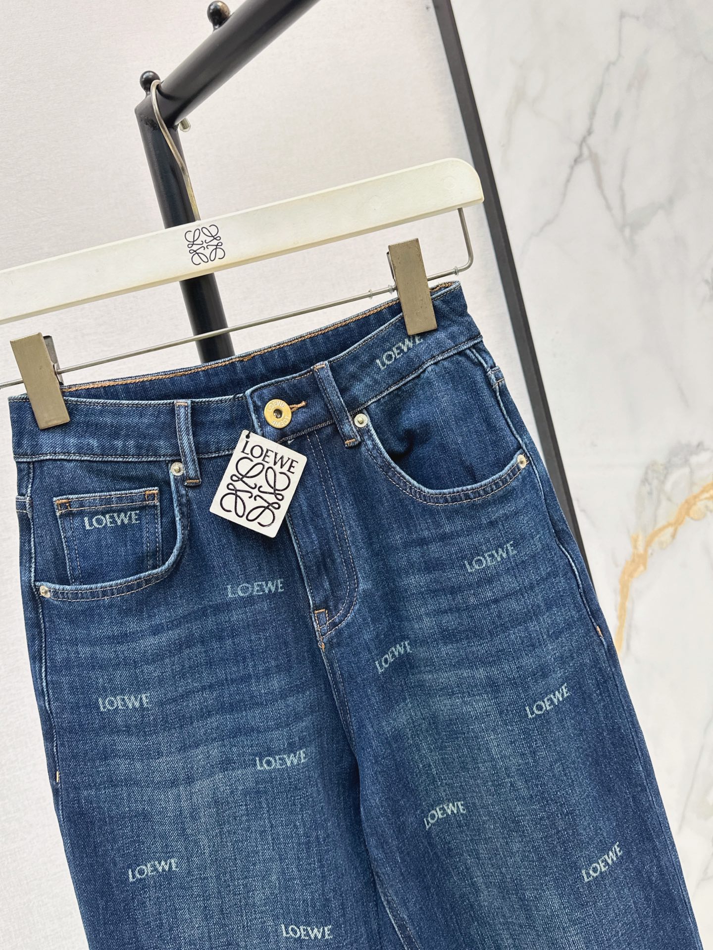 Loe 26fw straight-leg jeans