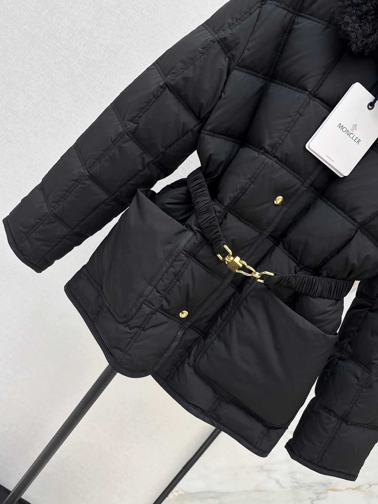 Monc 26fw down jacket