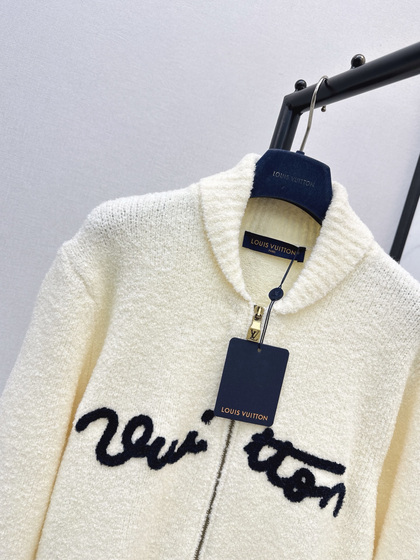 Loui 26fw zipper cardigan