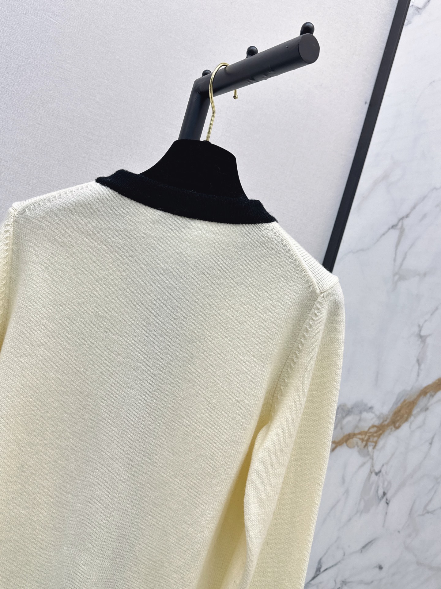 Chan 26fw cashmere knit cardigan