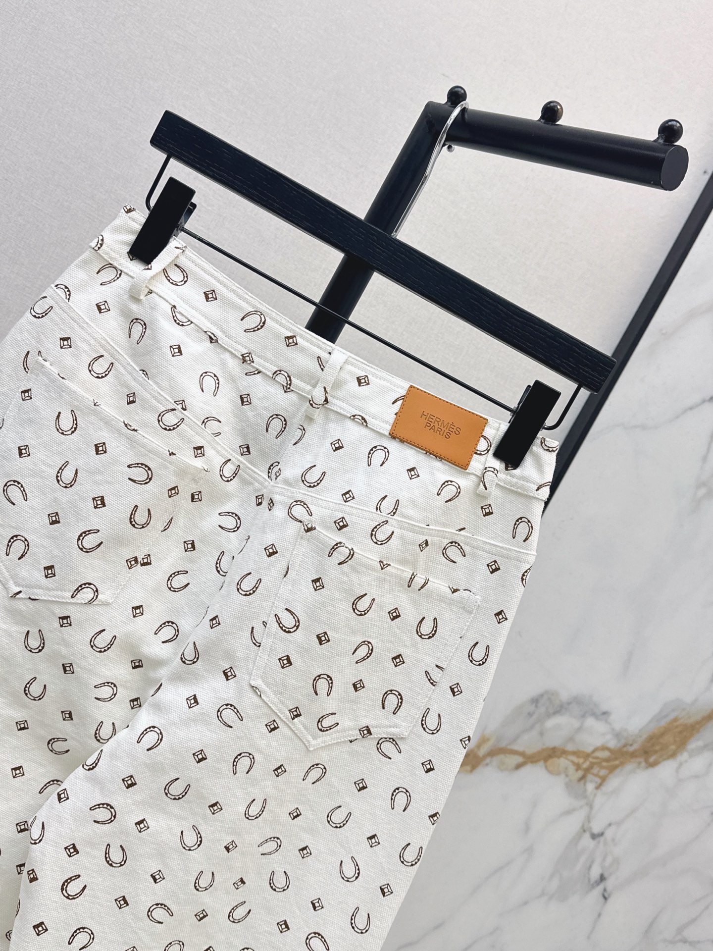 Her 26fw print pants