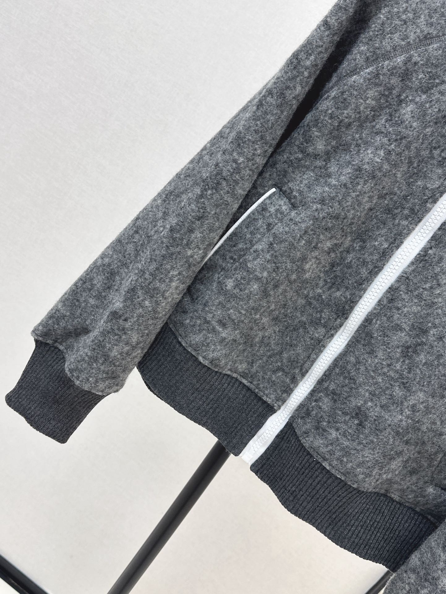 Can 26ss wool hooded jacket