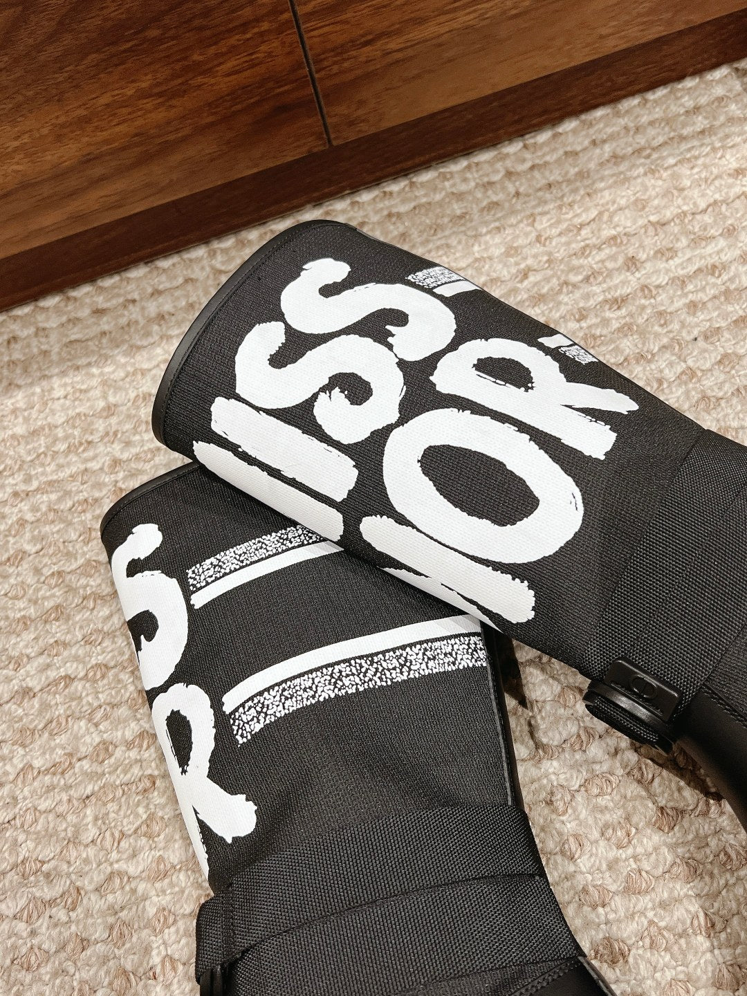CD 25fw half boots