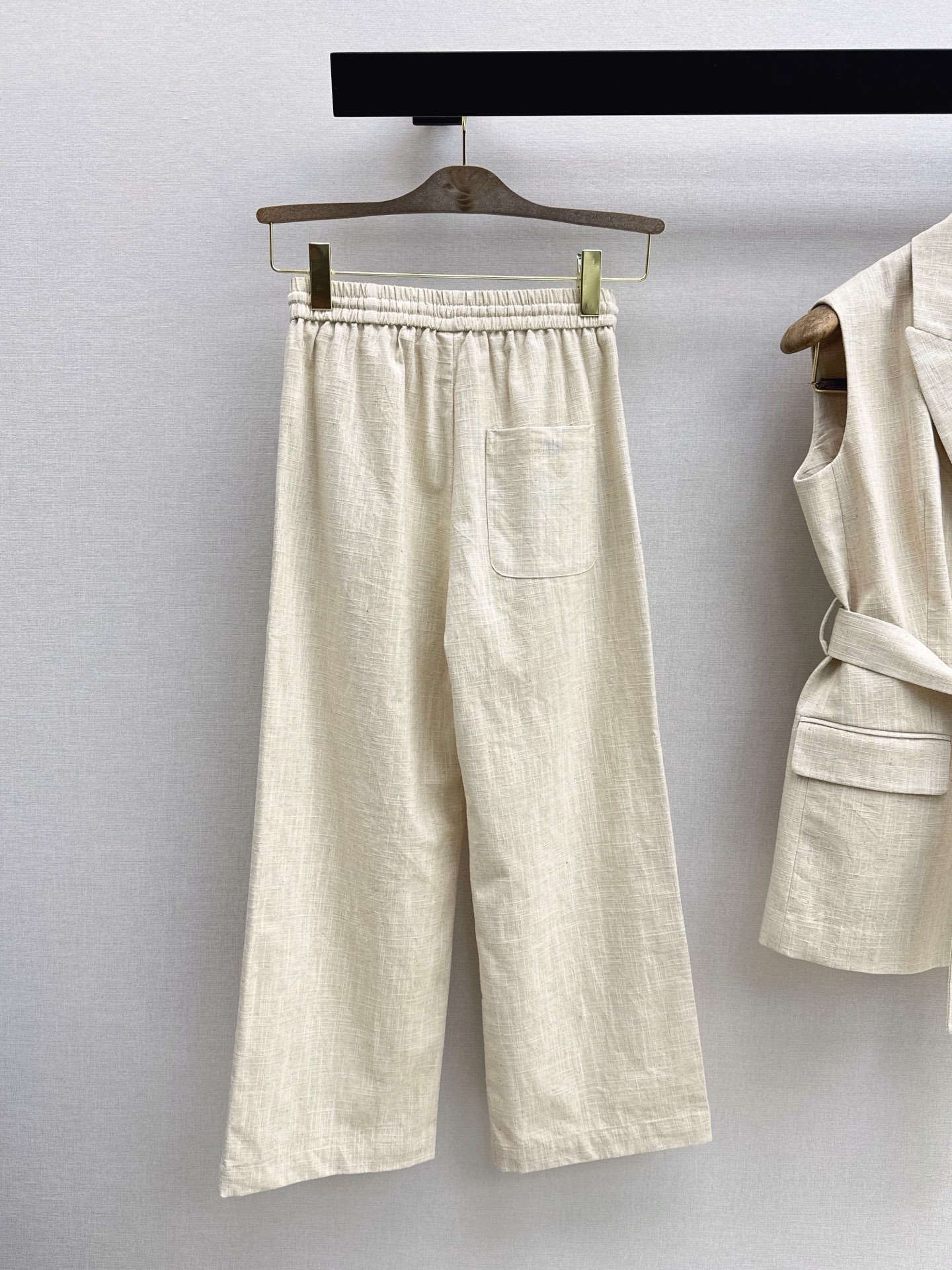 Brun 26ss cropped pants