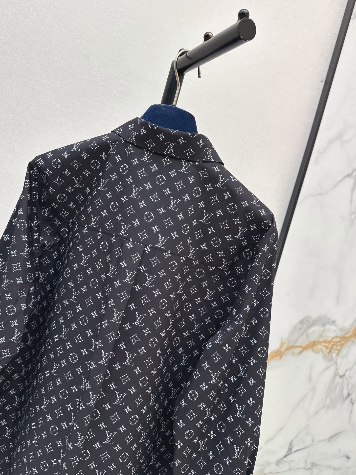Loui 26ss claasic shirt