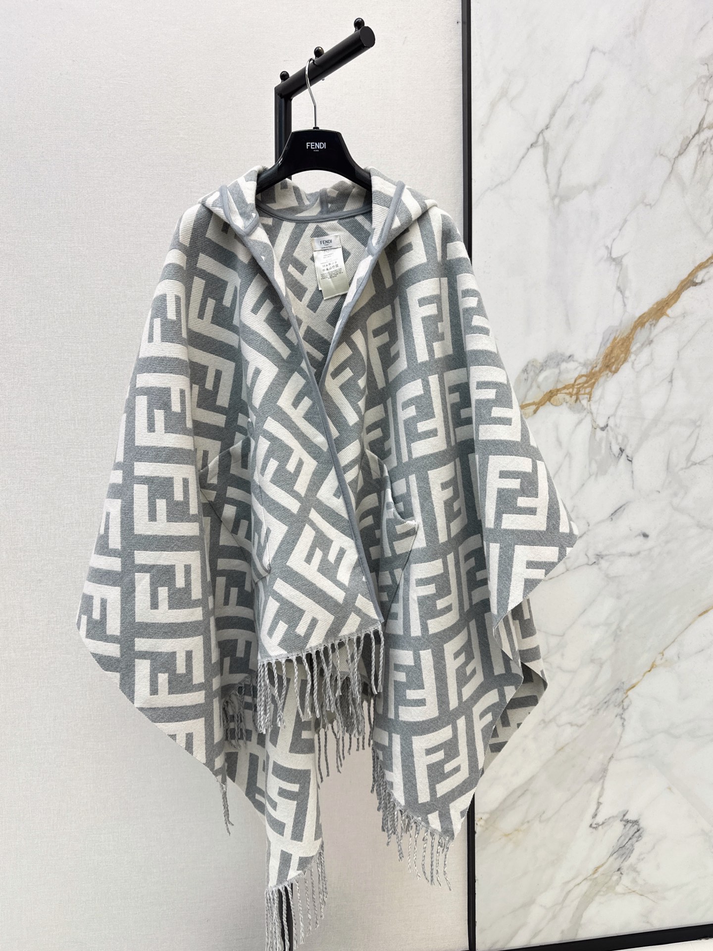 Fen 26fw cashmere hooded shawls cape