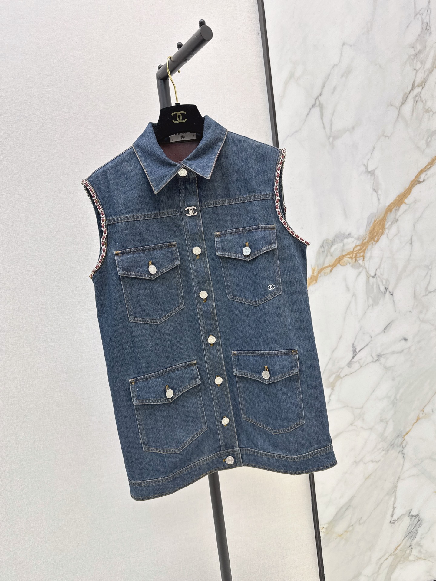 Chan 26fw long denim vest