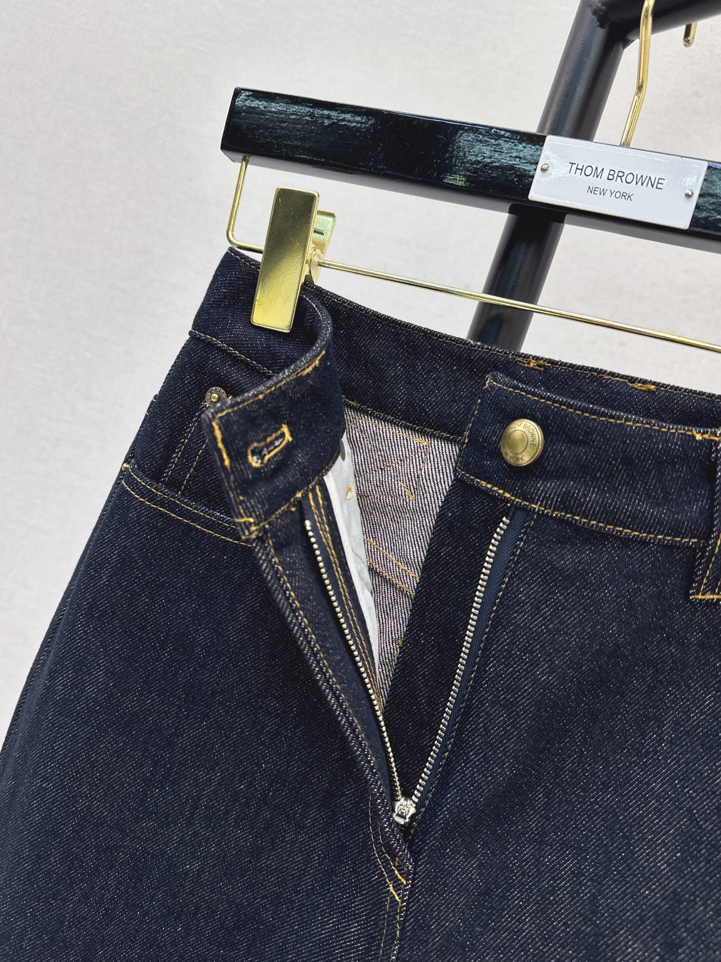 Thom 26fw straight-leg jeans