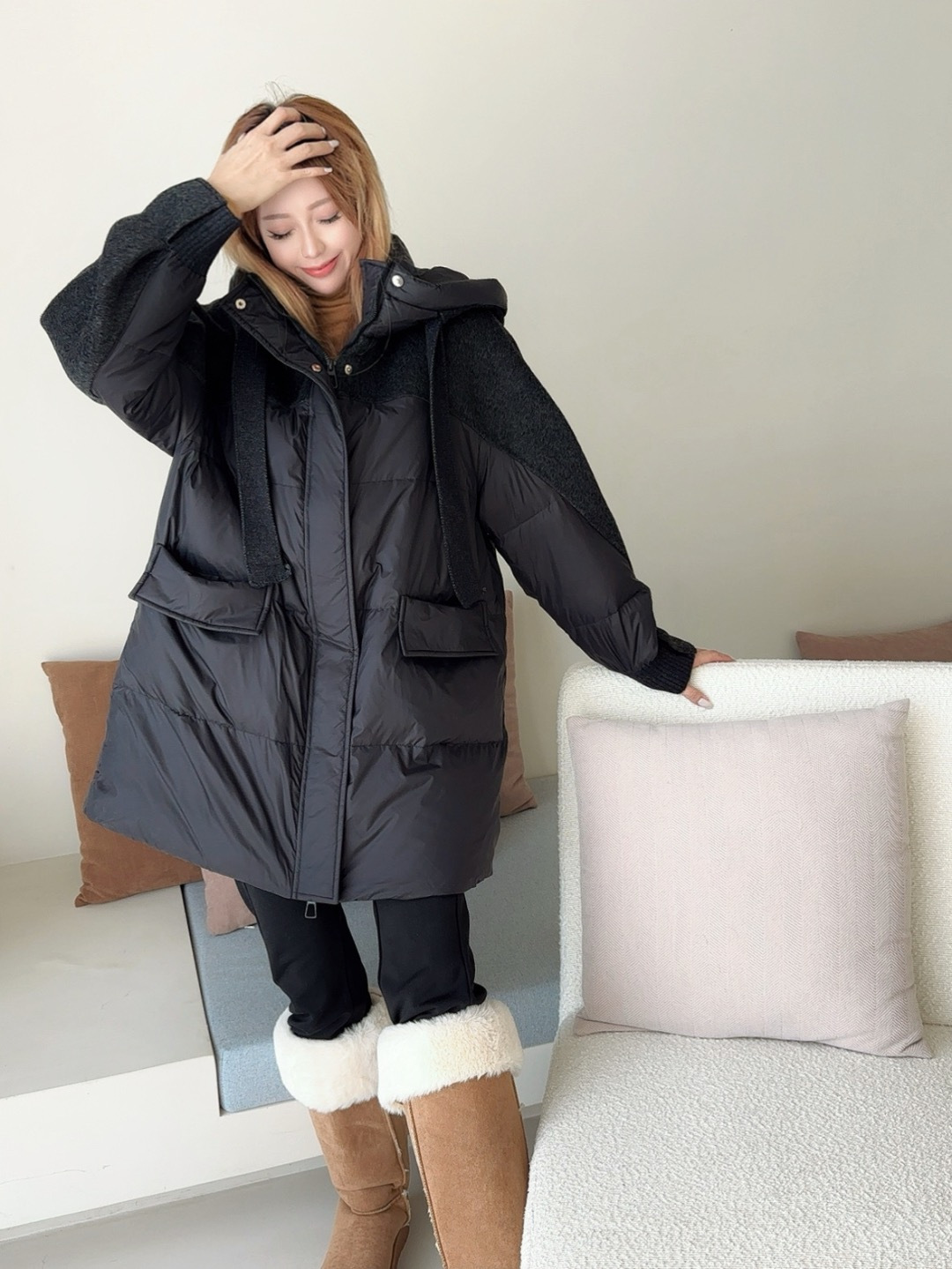 Max 26fw knit contract hooded down jacket