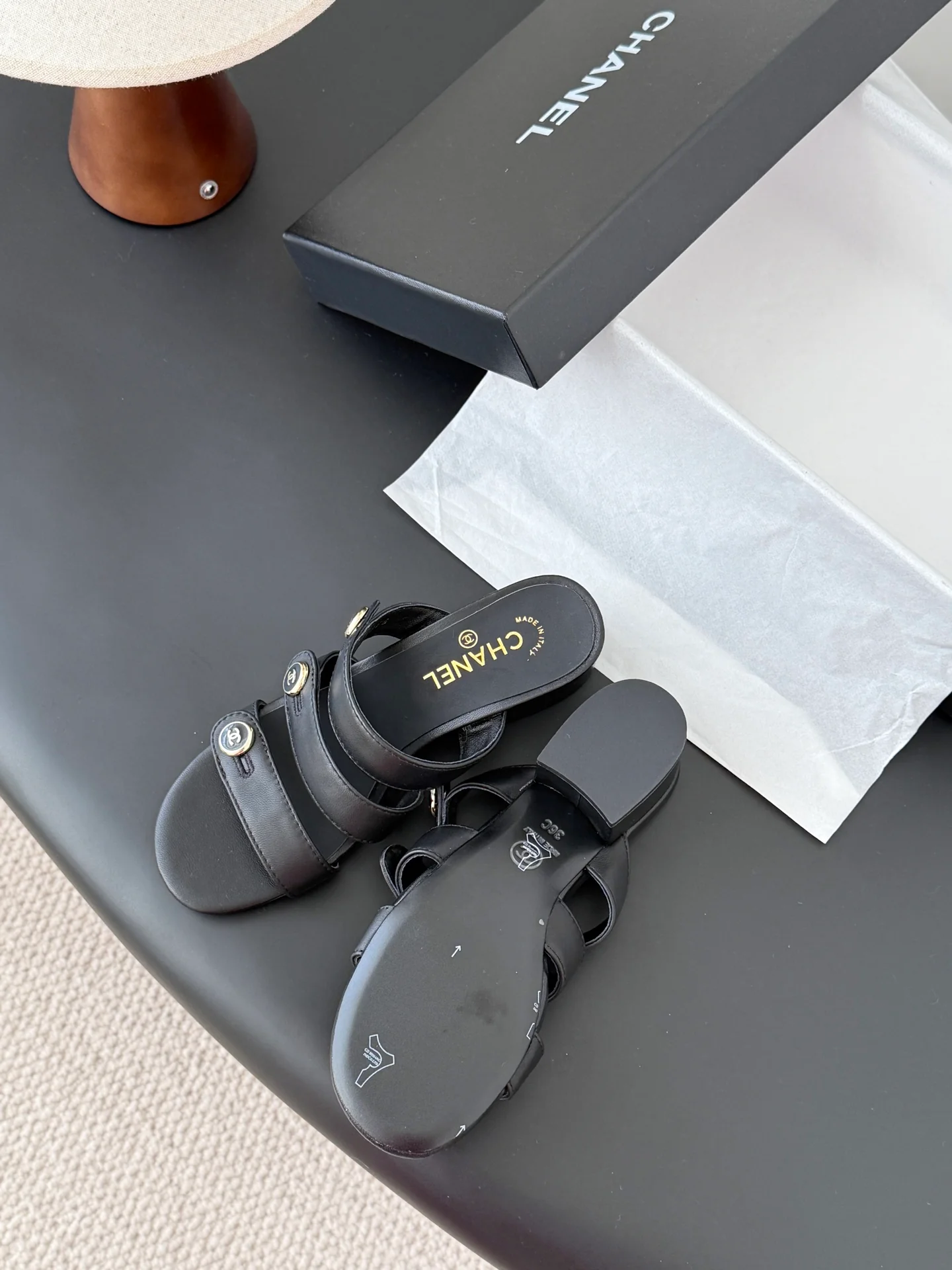 Chan 26ss sandals