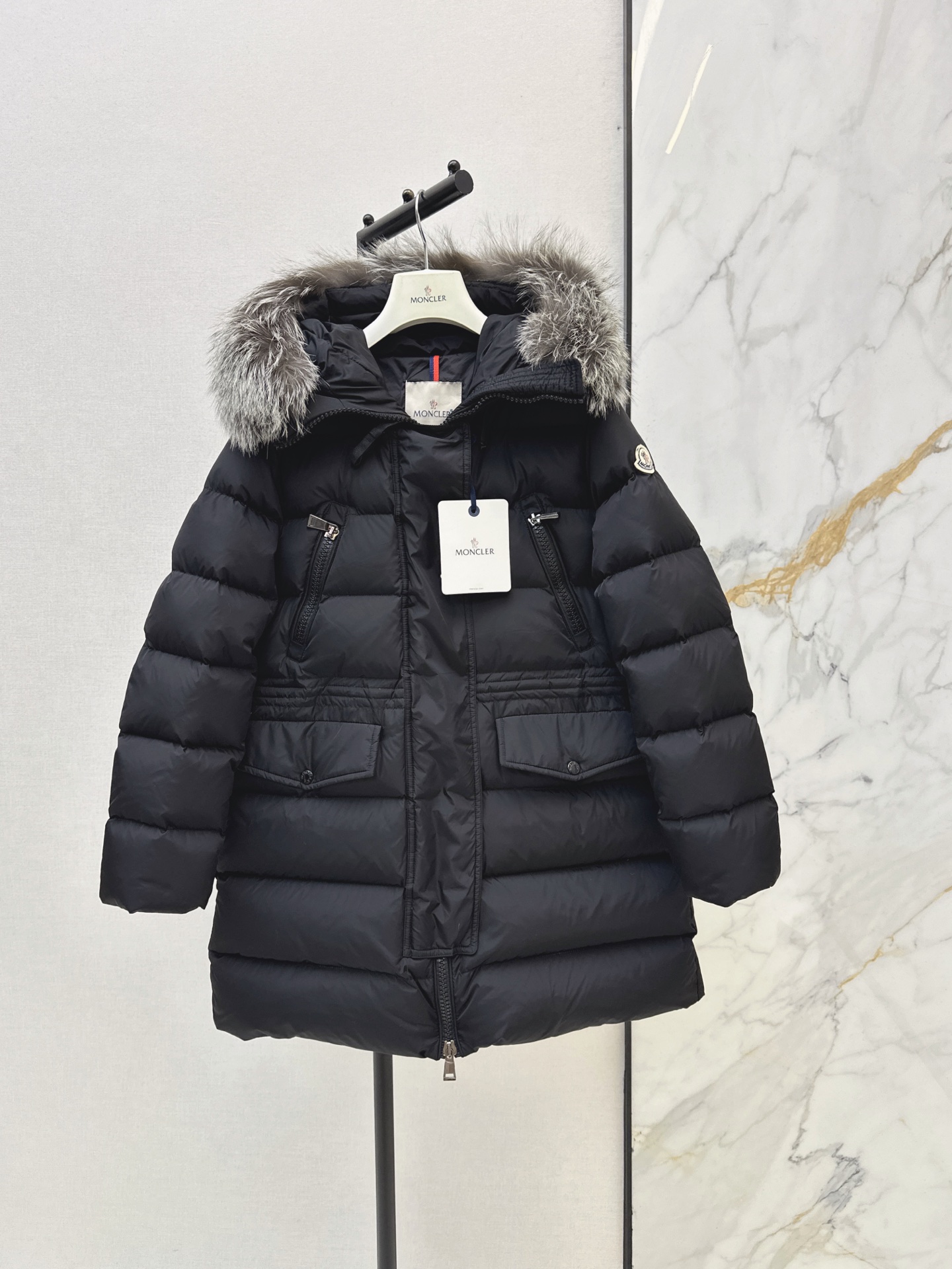 Monc 26fw fur-trim hooded down jacket