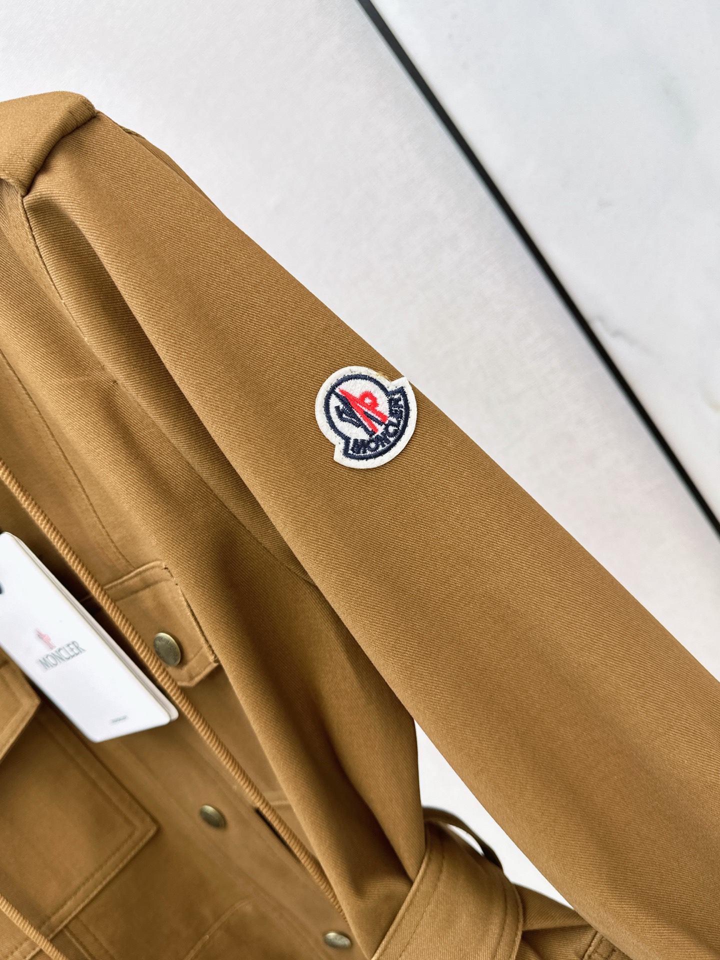 Monc 26fw hooded belted trench coats