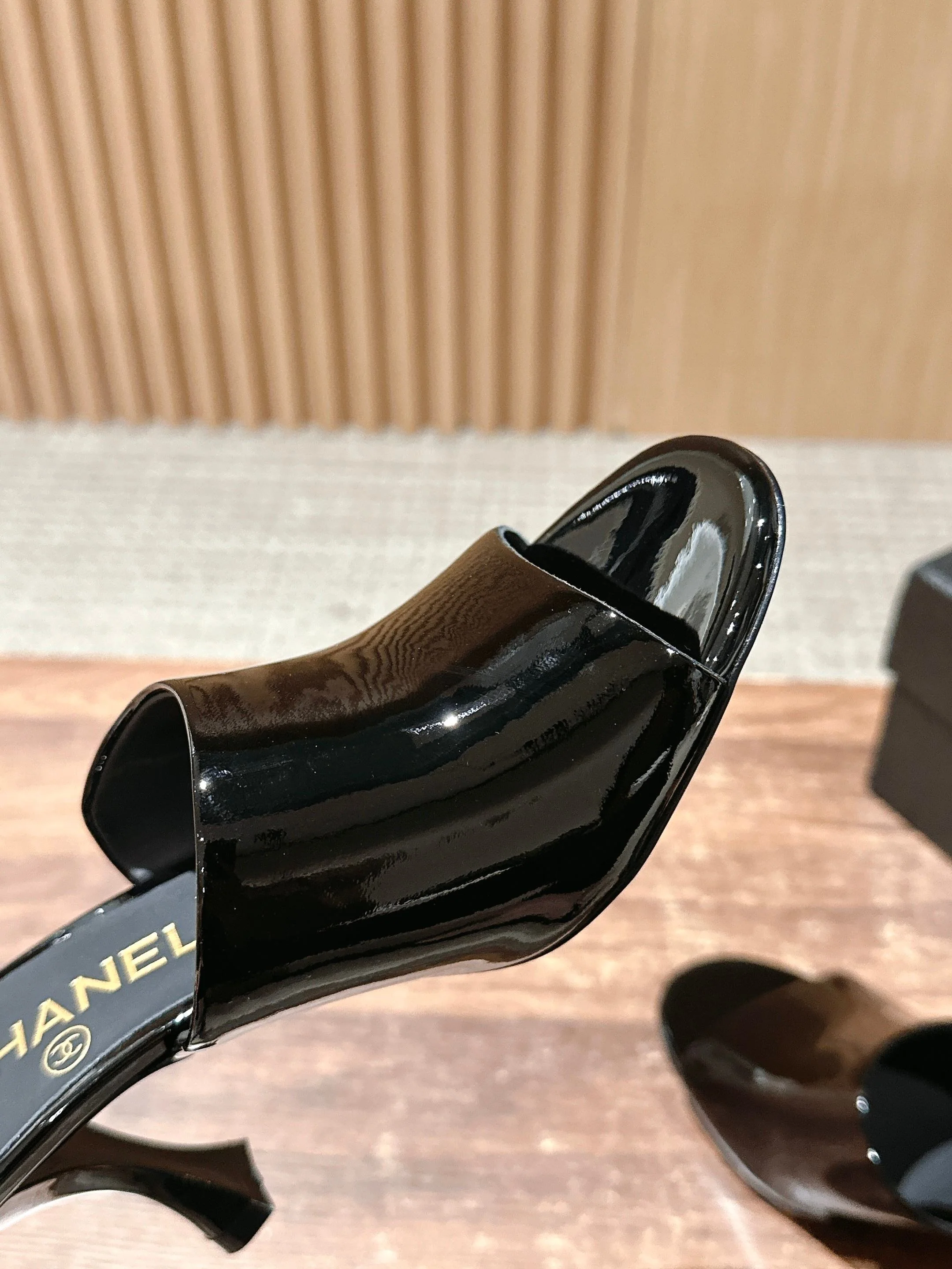 Chan 25fw heel sandals
