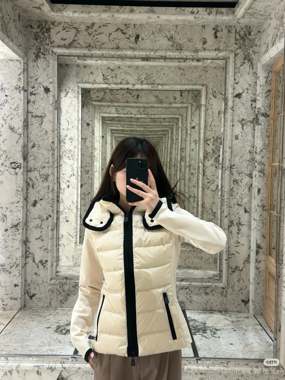 Monc 26fw hooded down ski jacket
