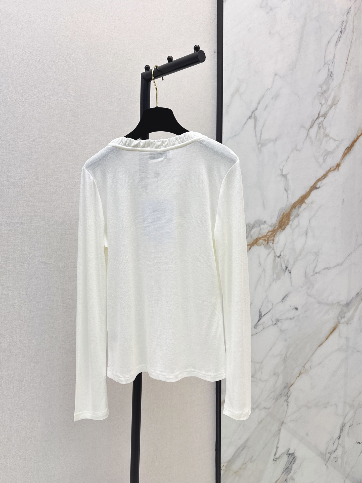 Chan 26fw ruffle basic tee