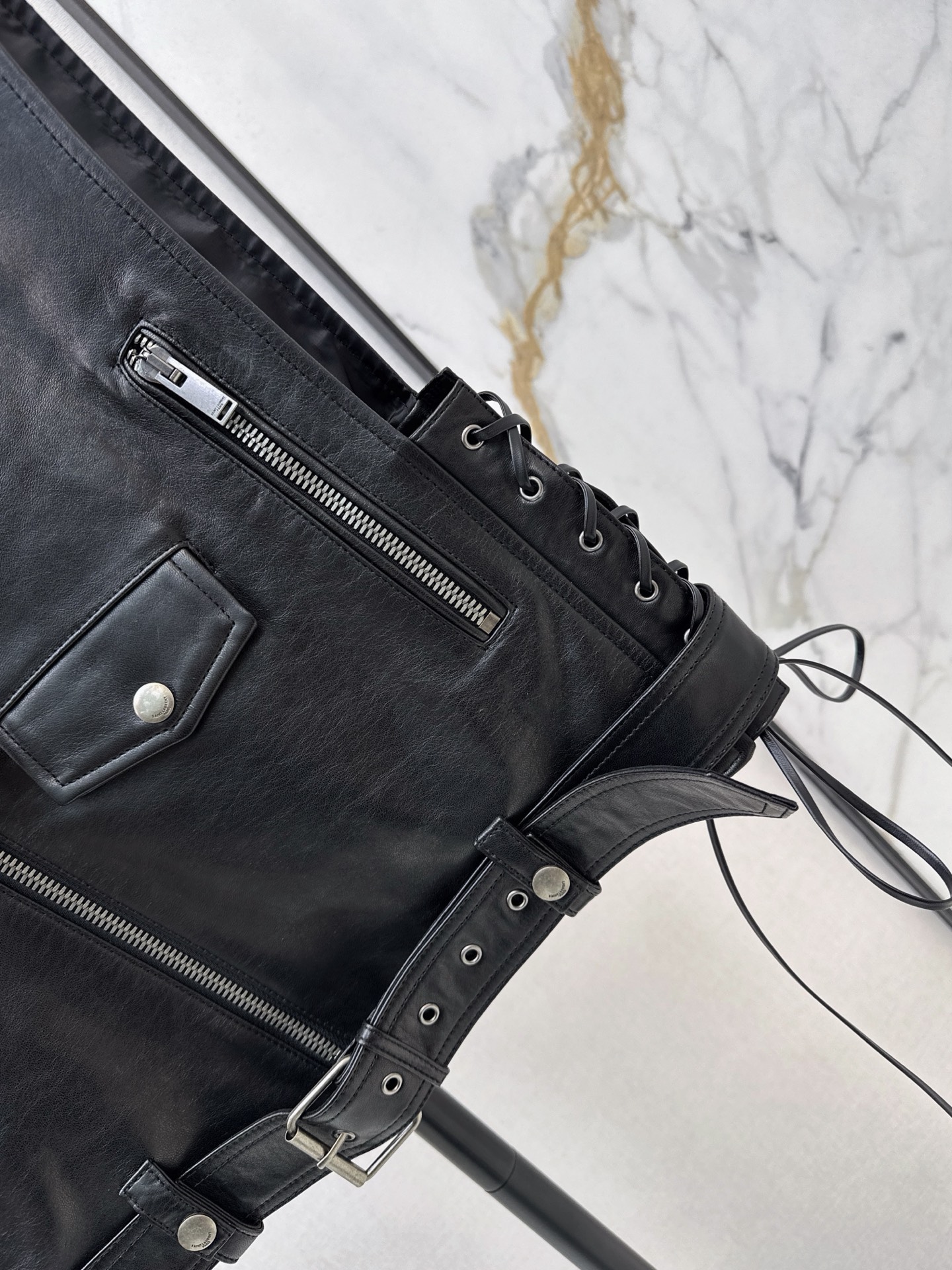 Sain 26fw moto vest