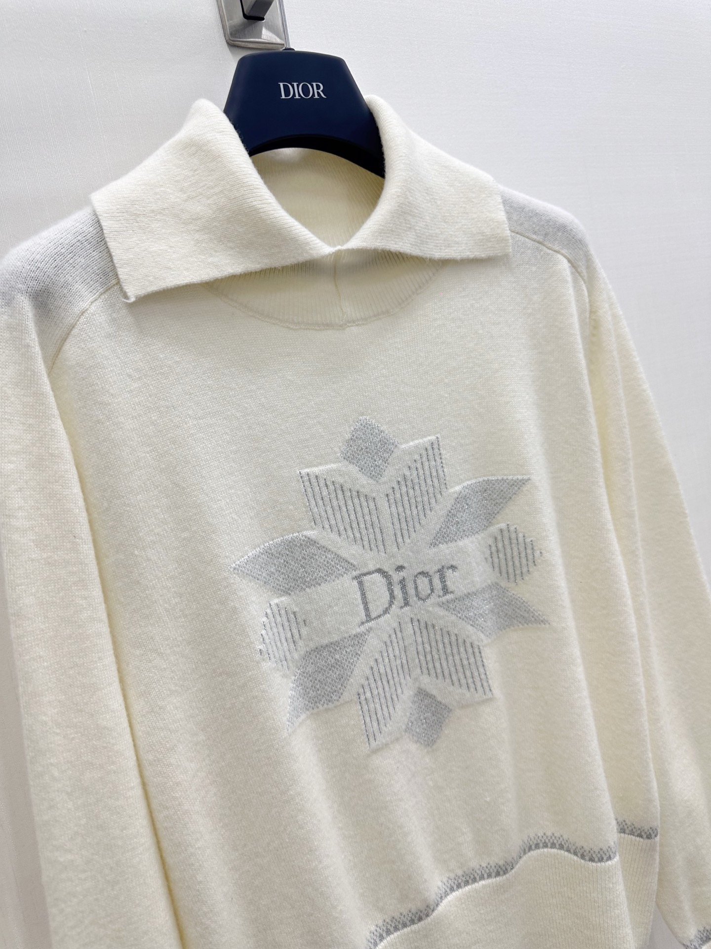CD 26fw collared intarsia knit sweater