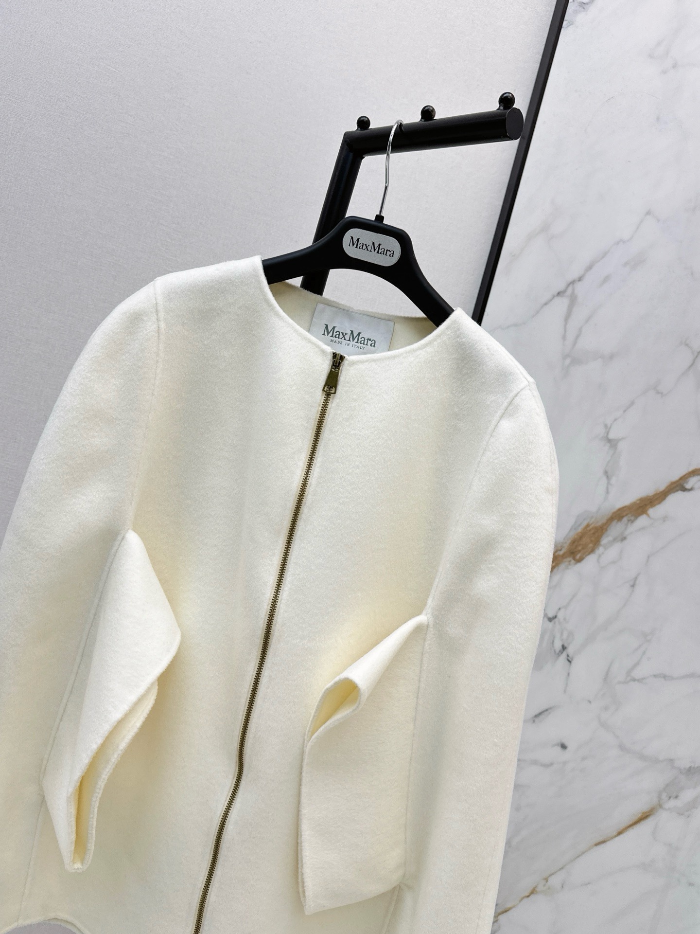 Max 26fw dolman sleeve overcoats