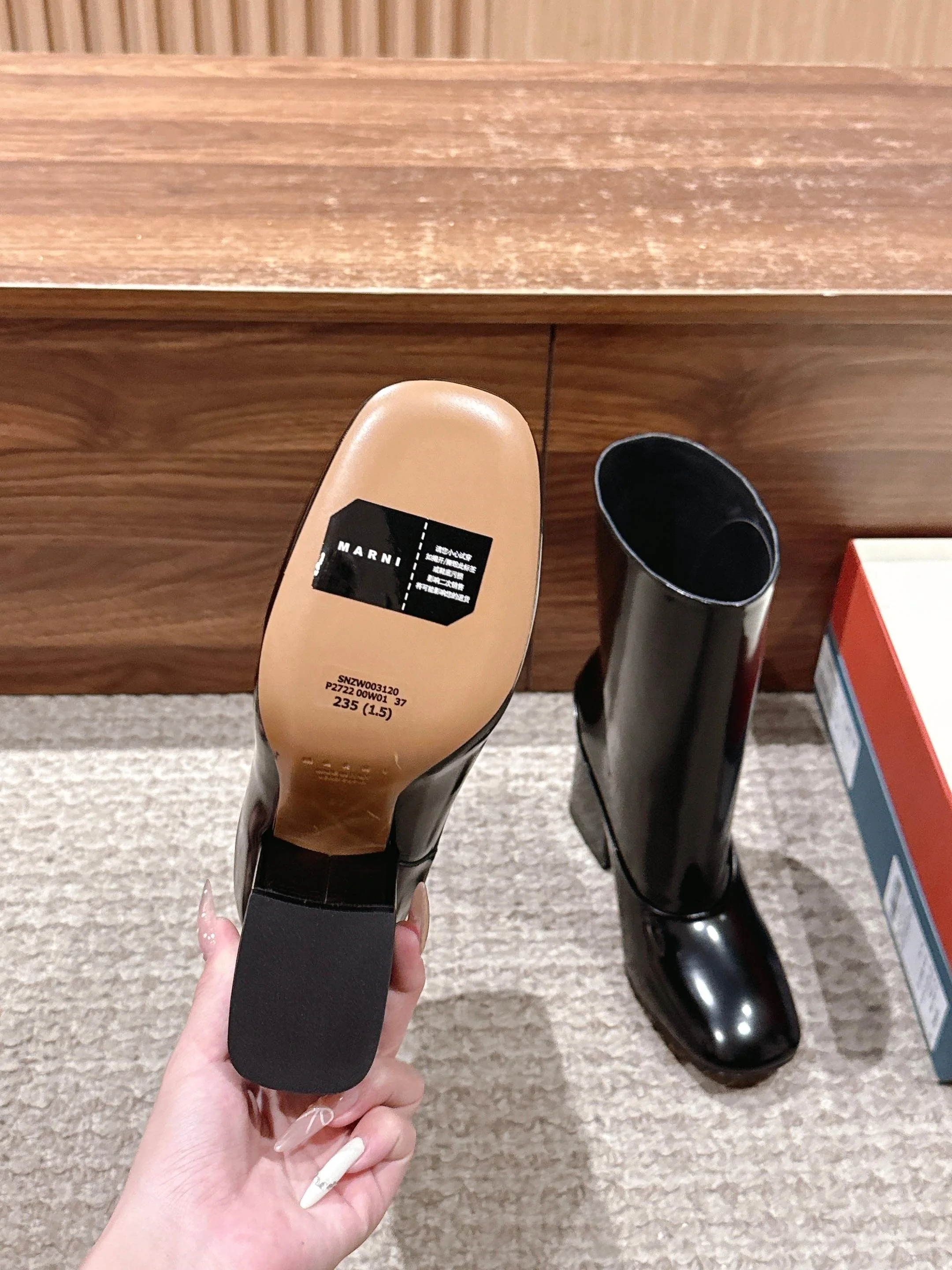 Mar 25fw boots