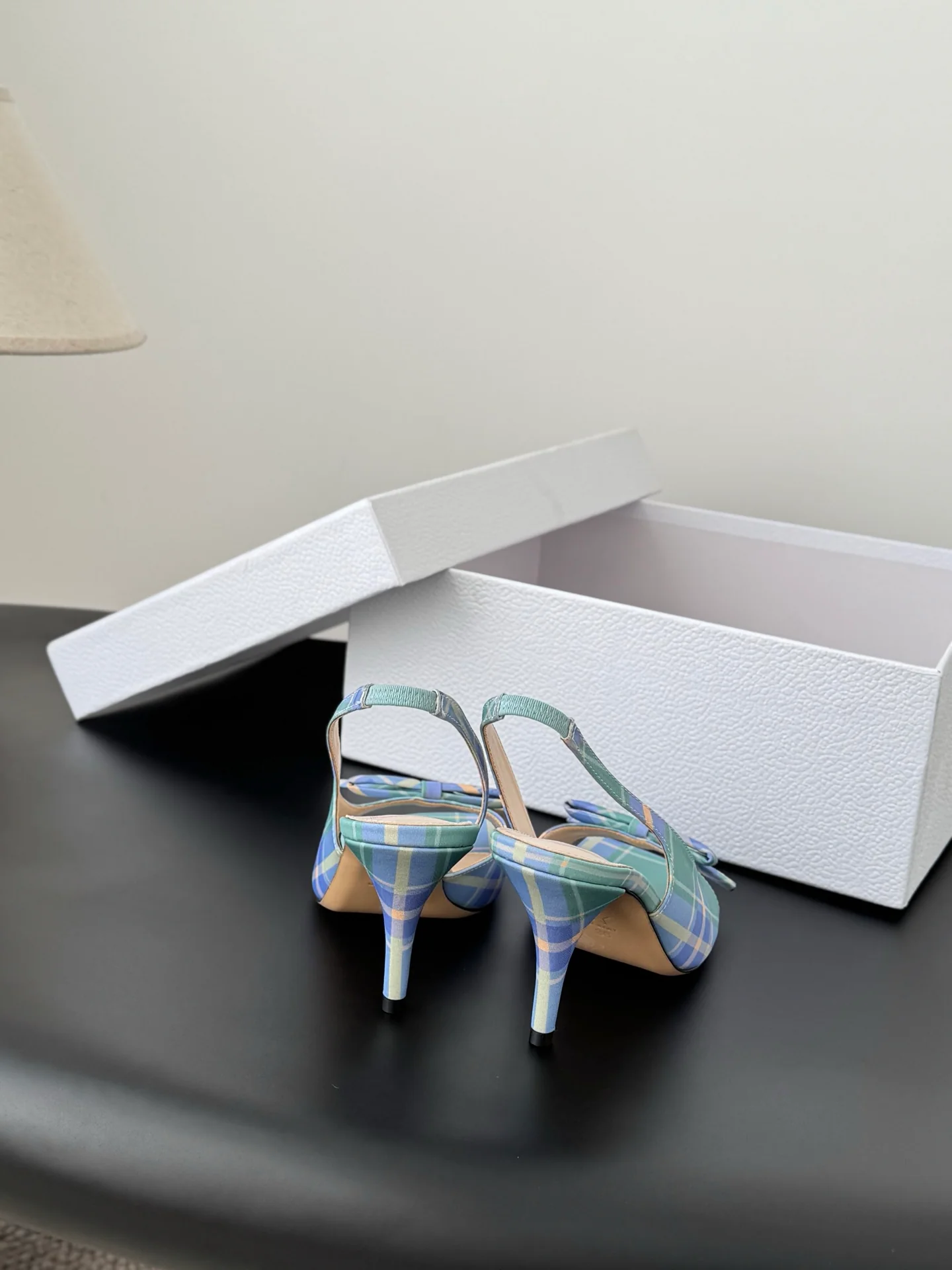 CD 26ss slingback heels