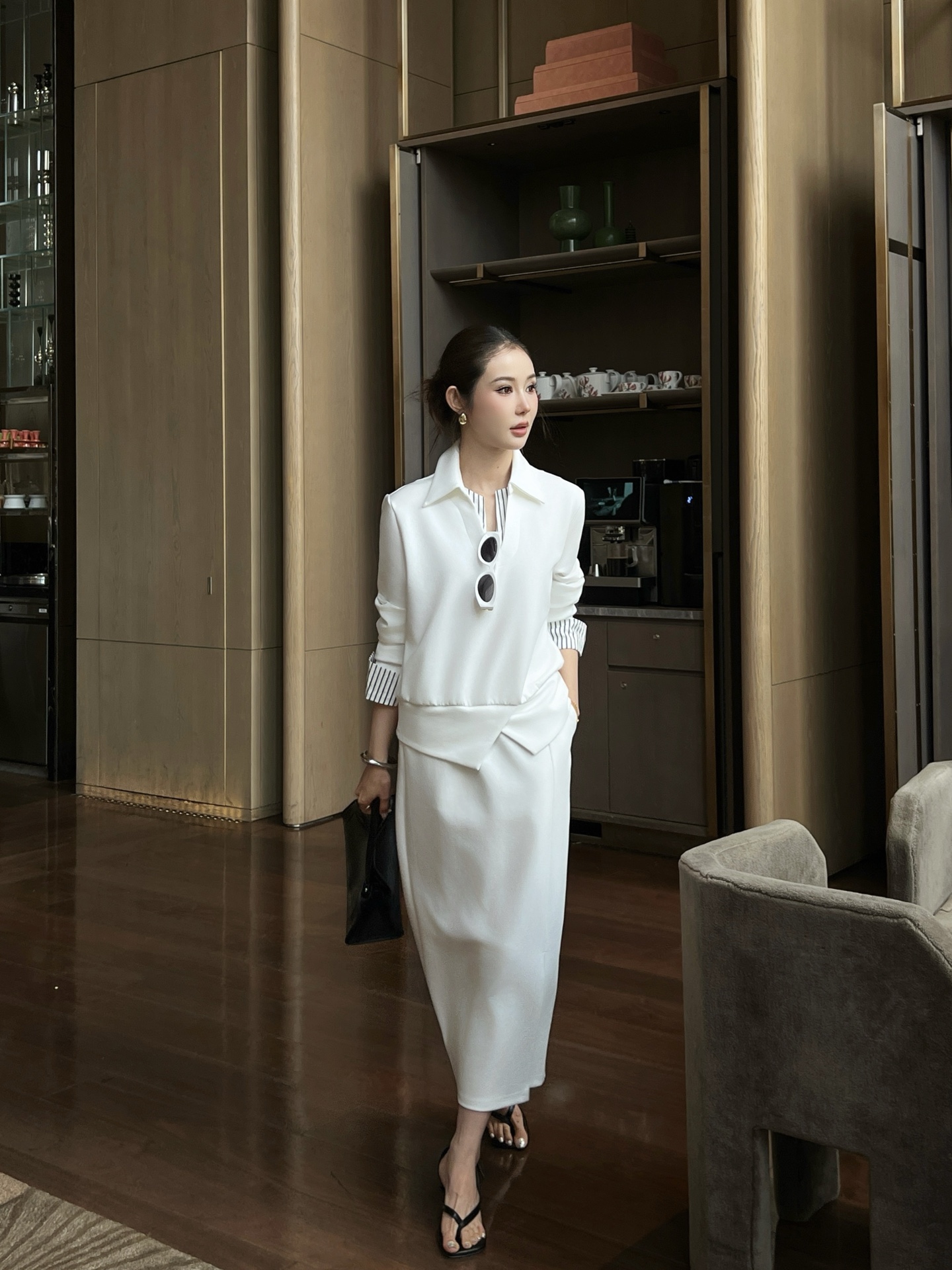Brun 26fw contract stripe casual suit