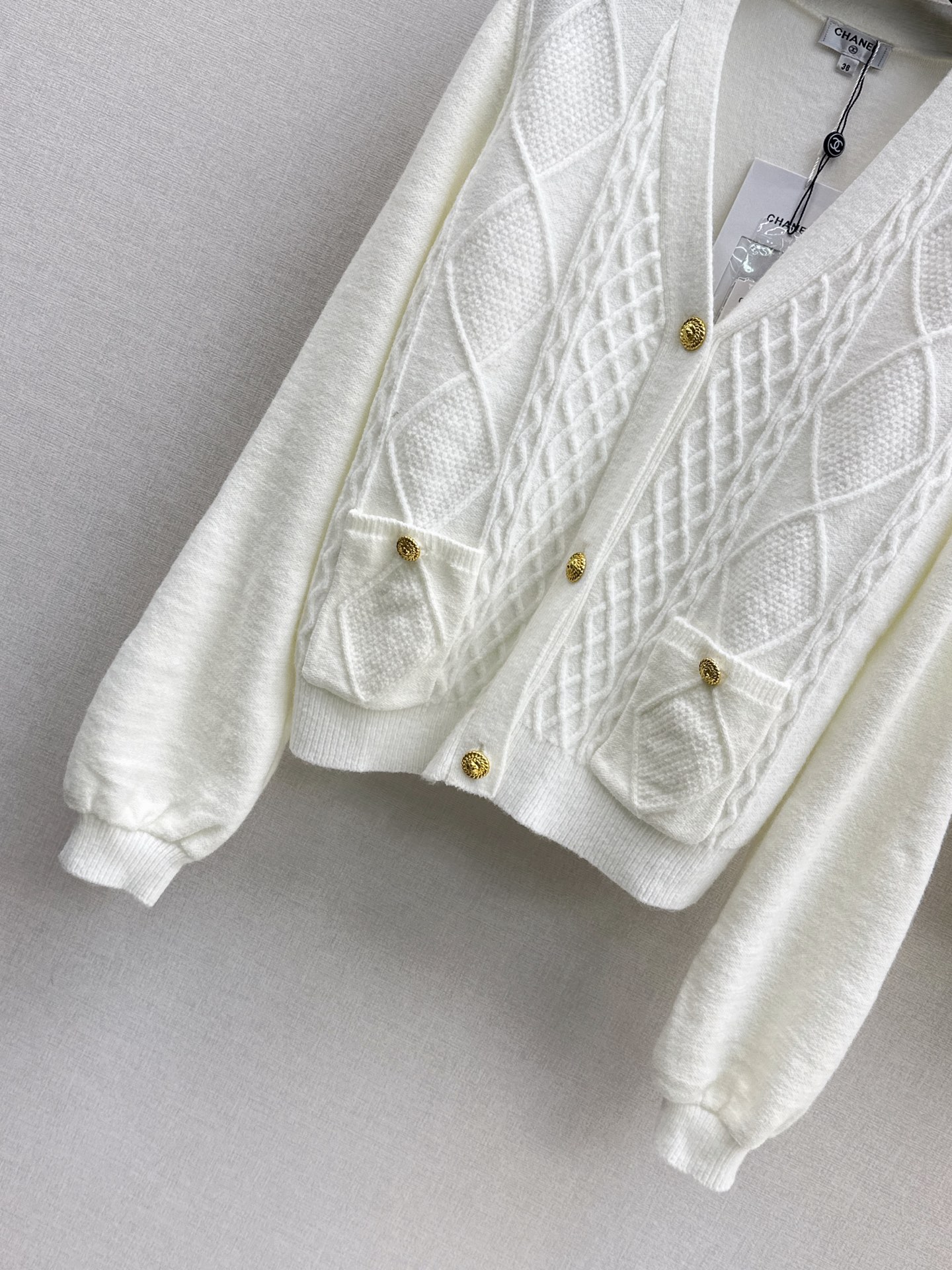 Chan 26fw cable knit camisole cardigan sets