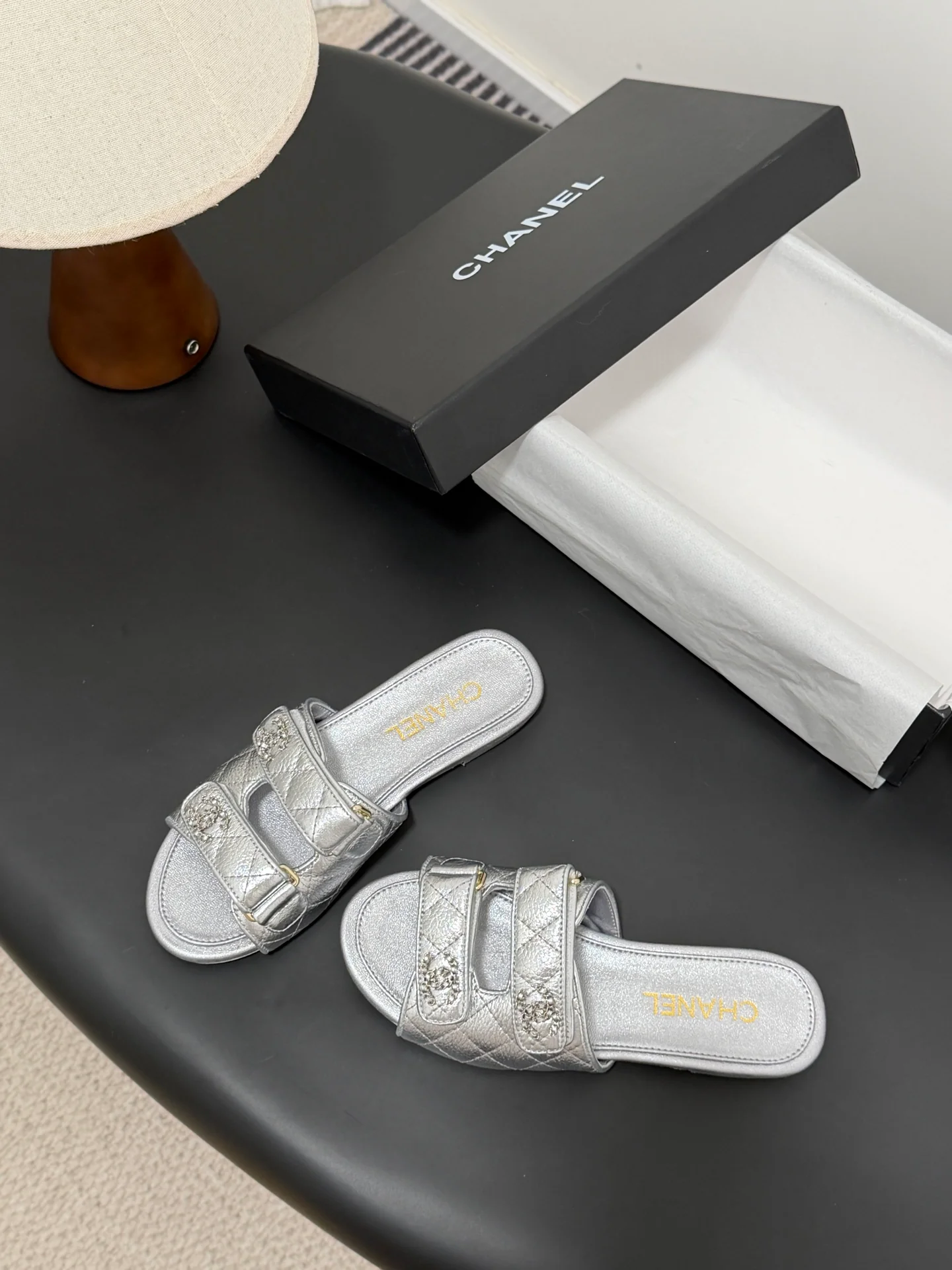 Chan 26ss slippers