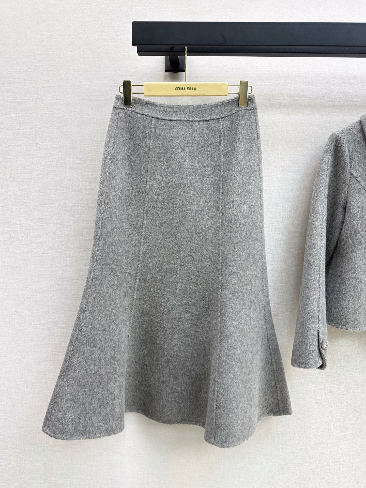 Miu 26fw woolen cropped jacket mermaid skirt sets