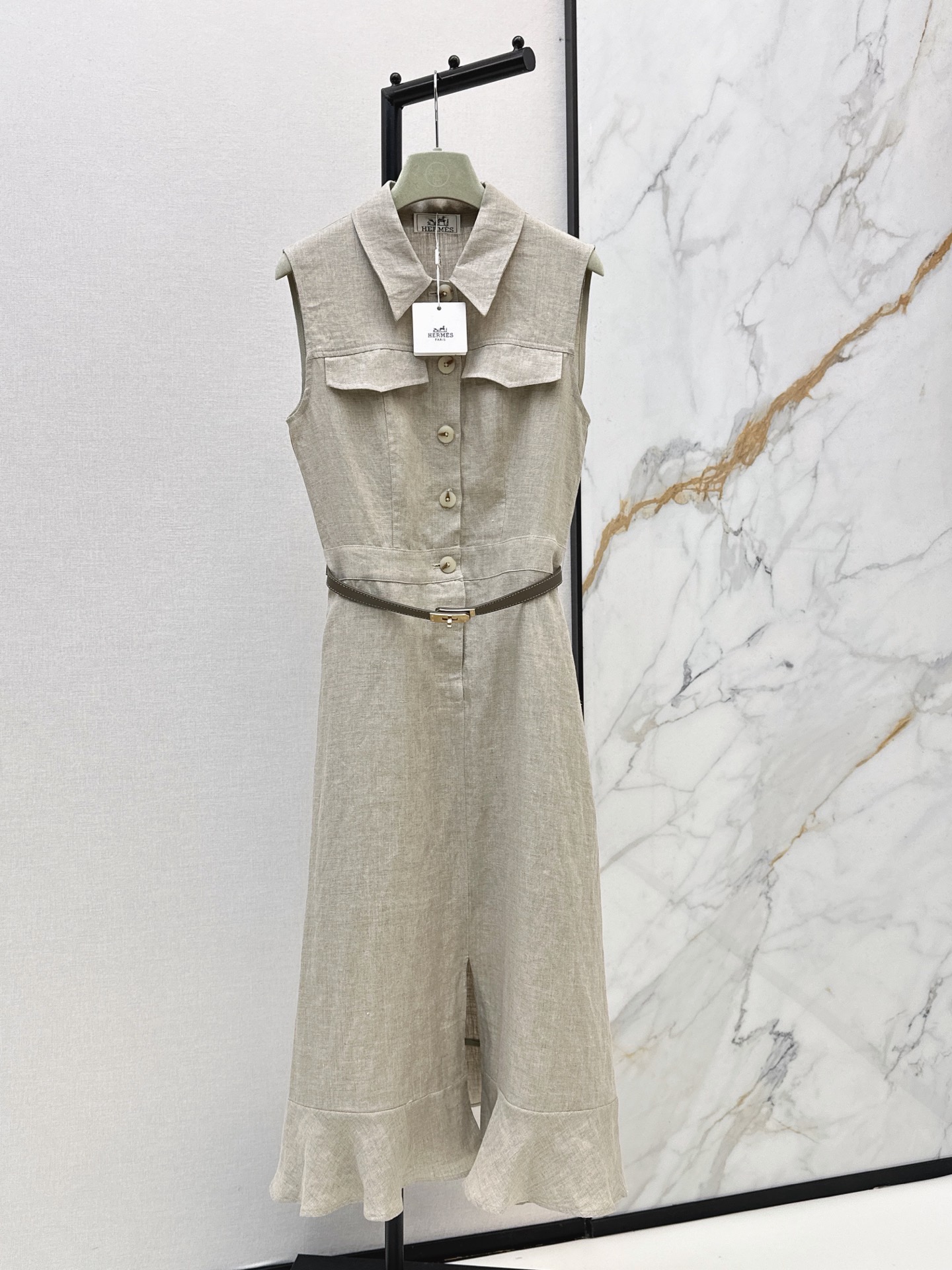 Her 26ss sleeveless linen dress
