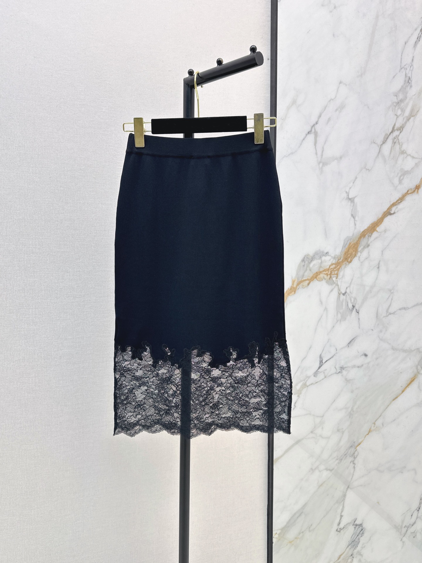 Chan 26fw contract lace skirt