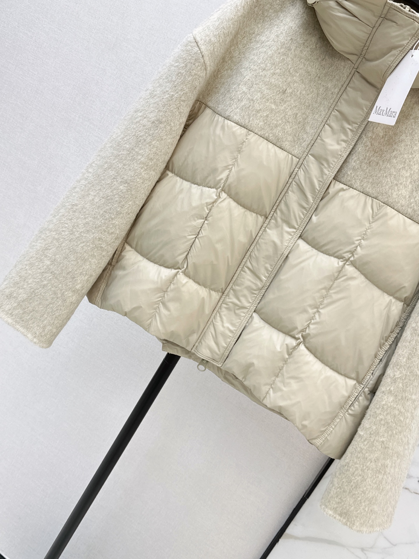Max 26fw hooded wool contract down jacket