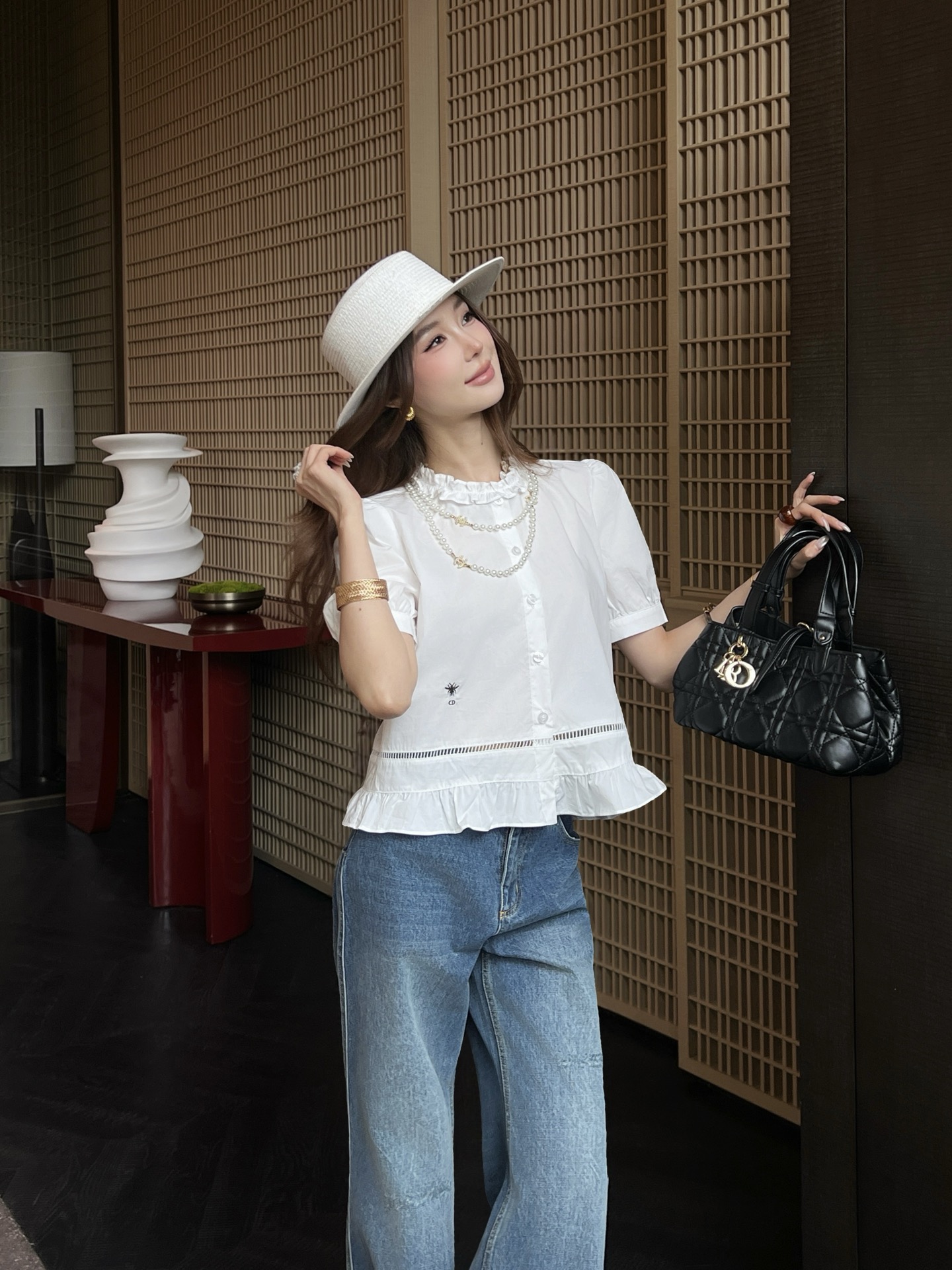 CD 26ss ruffle trim shirt