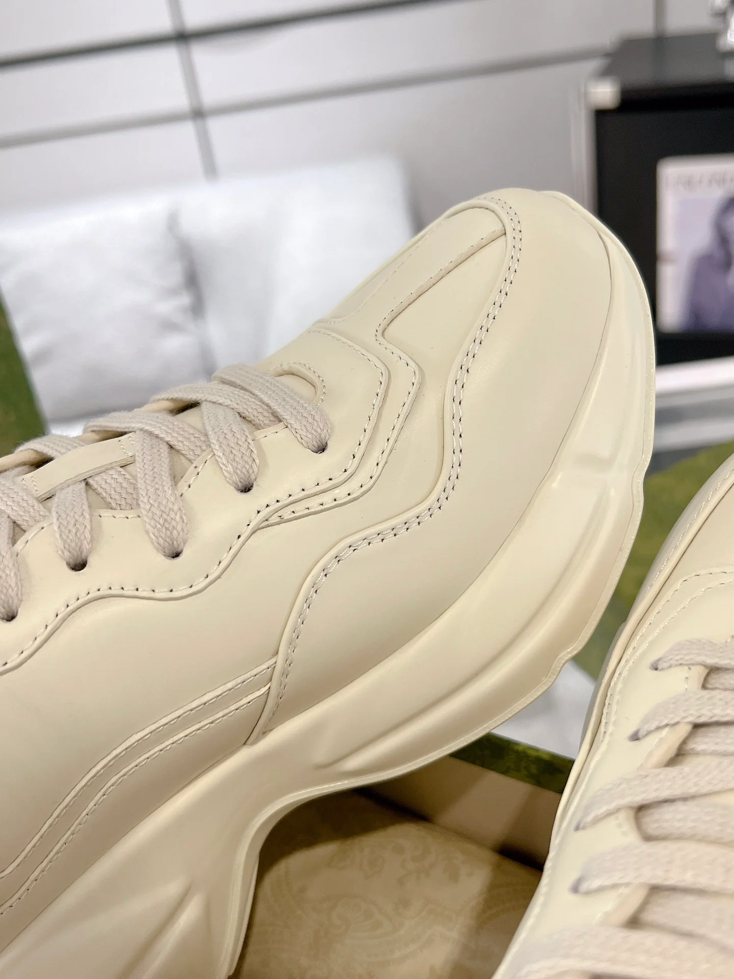 Gucc 25fw dad's shoes
