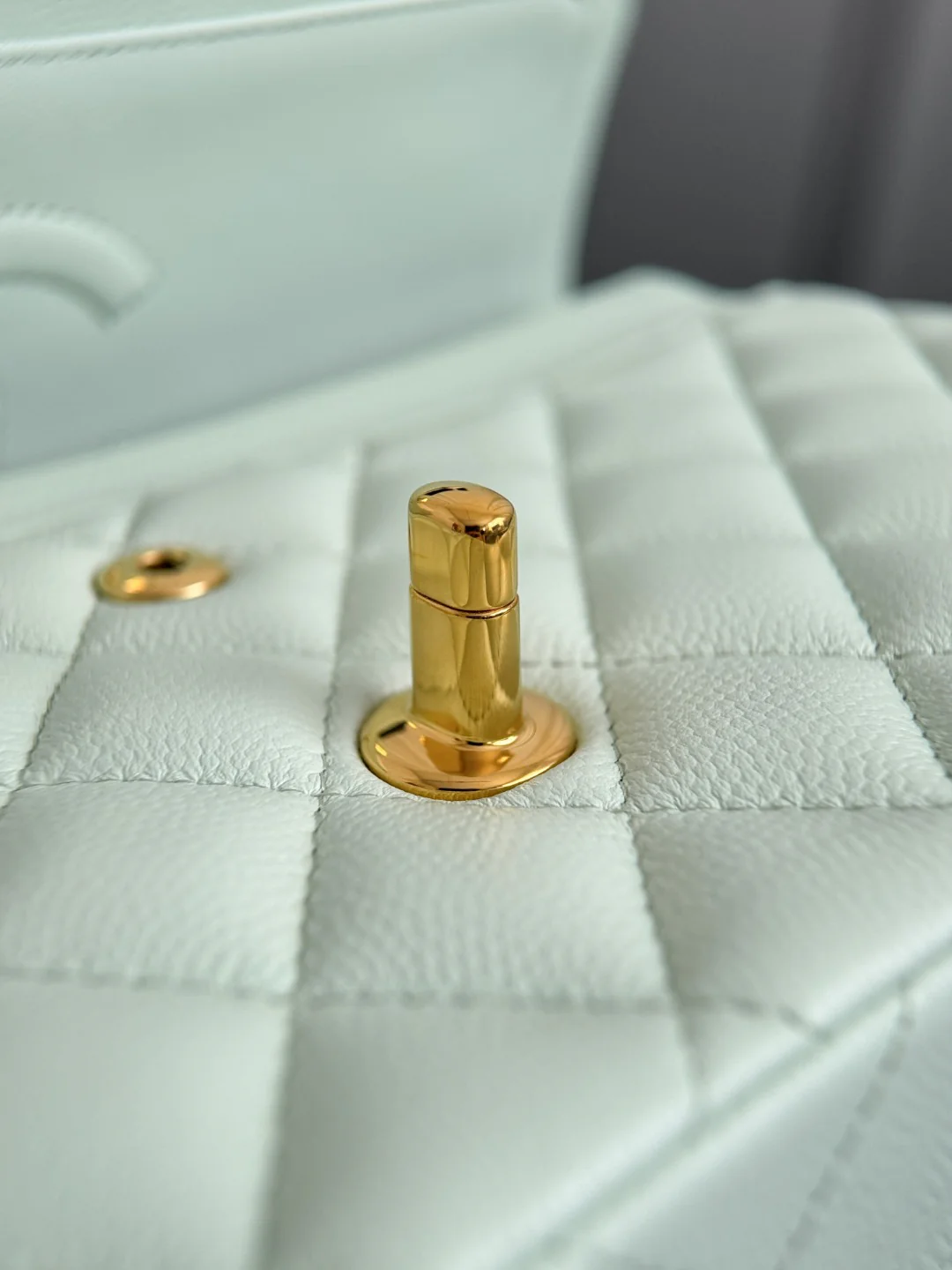 Chan cf25 chain shoulder bag