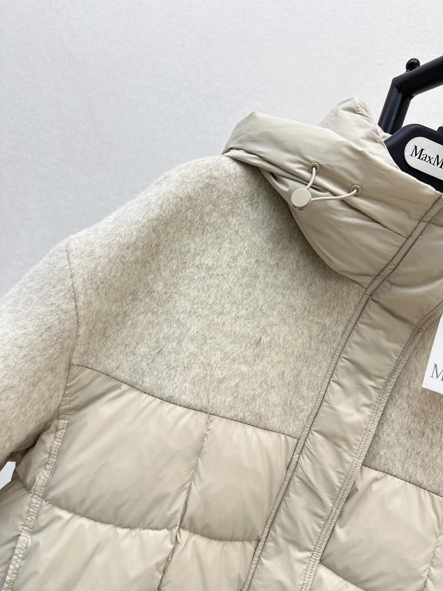 Max 26fw hooded wool contract down jacket