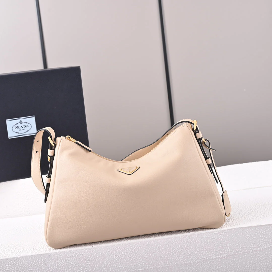 PD  Aimée large leather shoulder bag