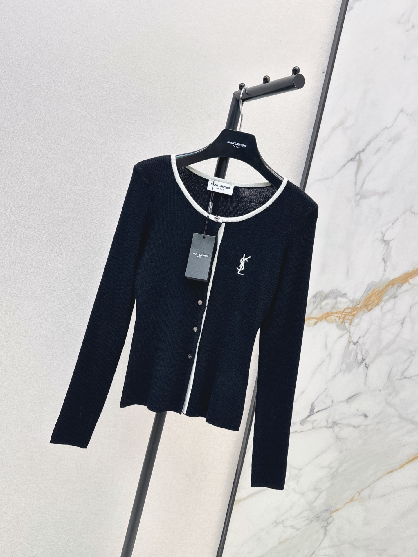 Sain 26fw slim-fit cardigan