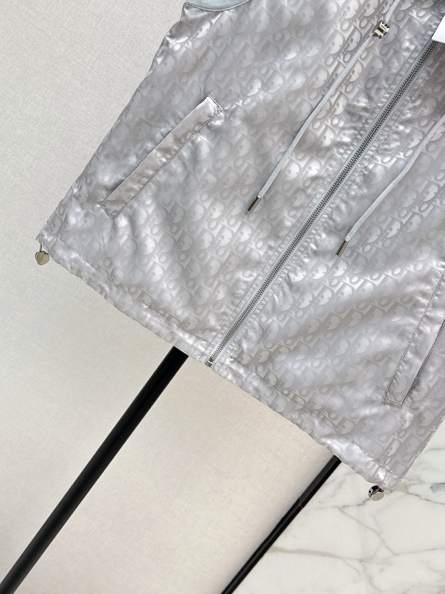 CD 26fw hooded vest jacket
