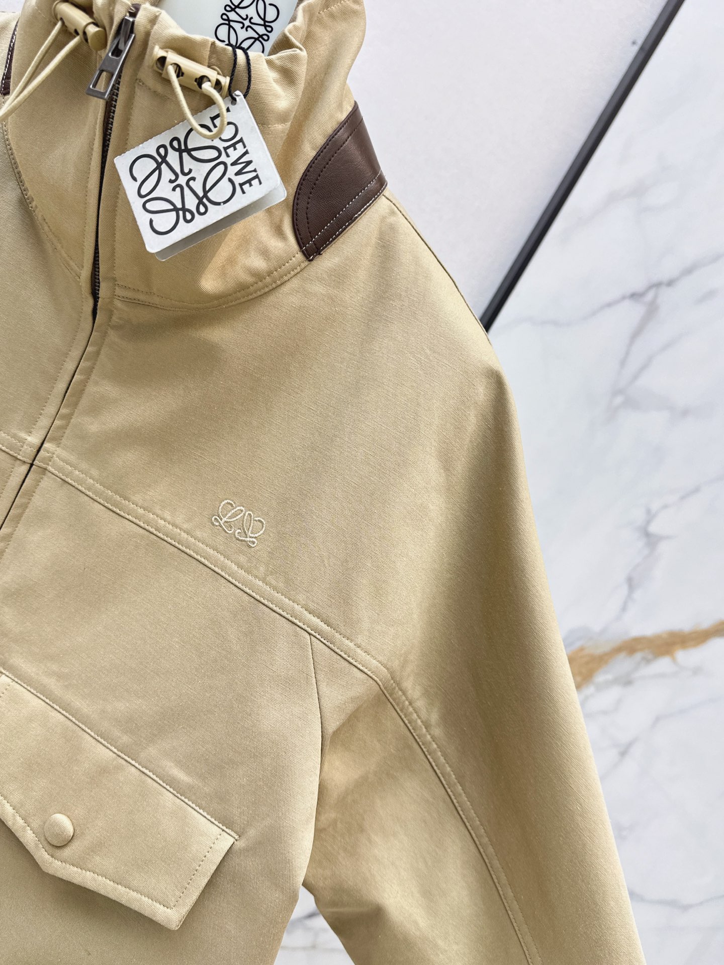 Loe 26fw zipper jacket