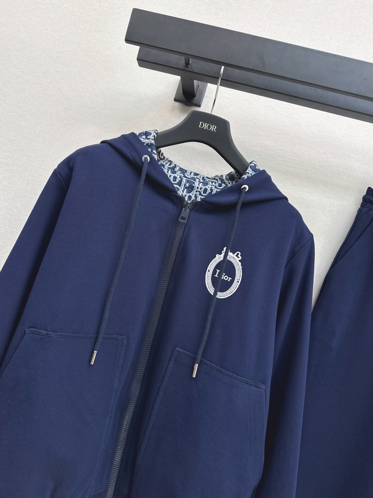 CD 26fw reversible hooded jacket pants sets