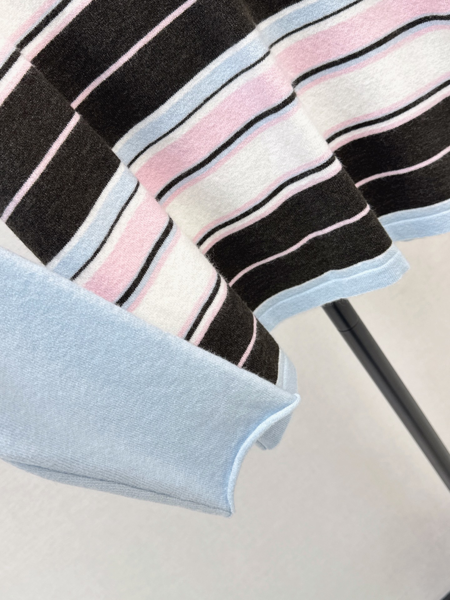 Loe 26fw 2in1 stripe polo knitwear