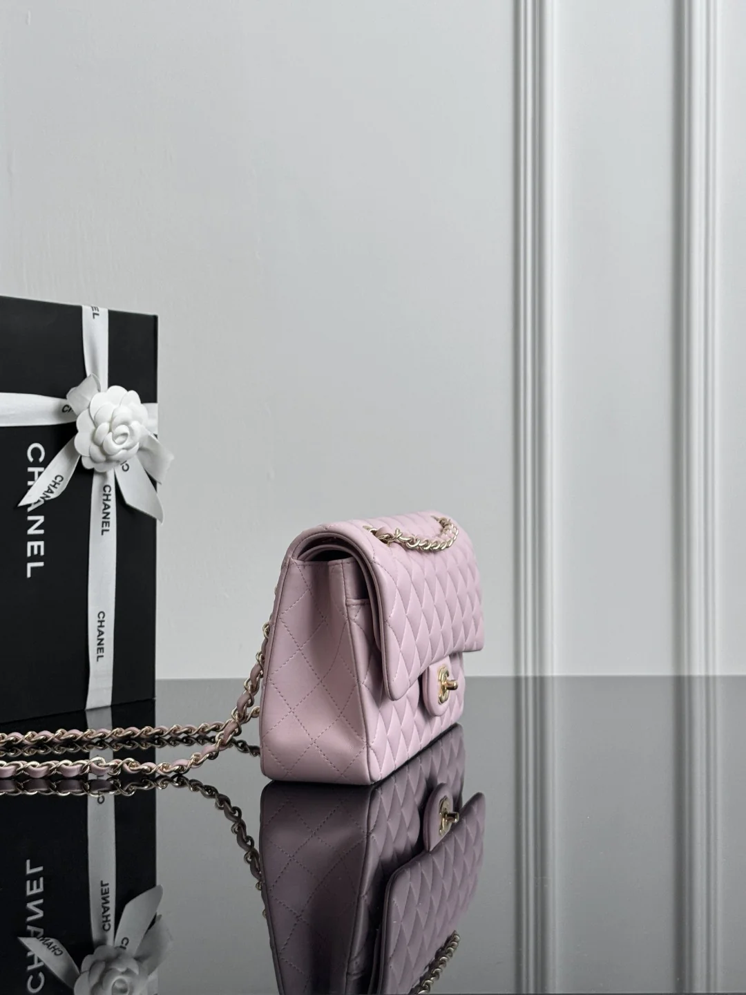 Chan cf25 chain shoulder bag