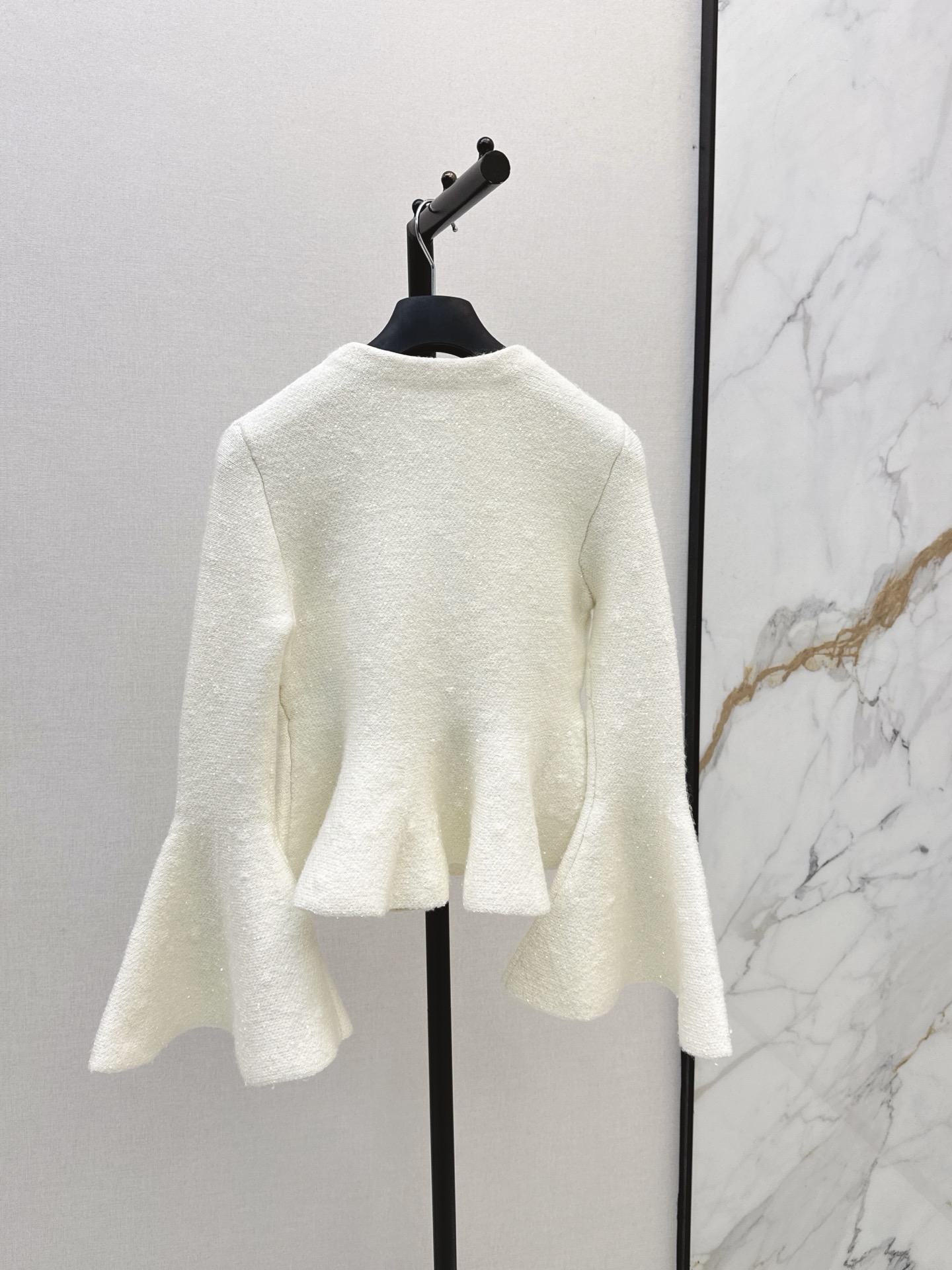 CD 26fw iridescent sequin bell-sleeve peplum knit jacket