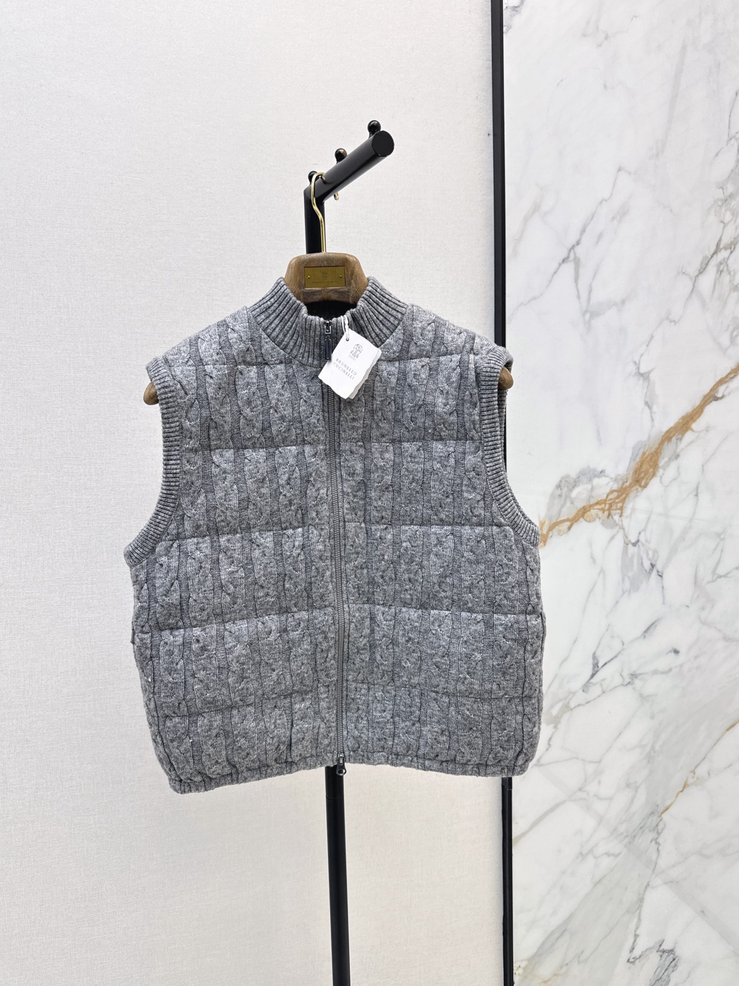 Brun 26fw knit down vest