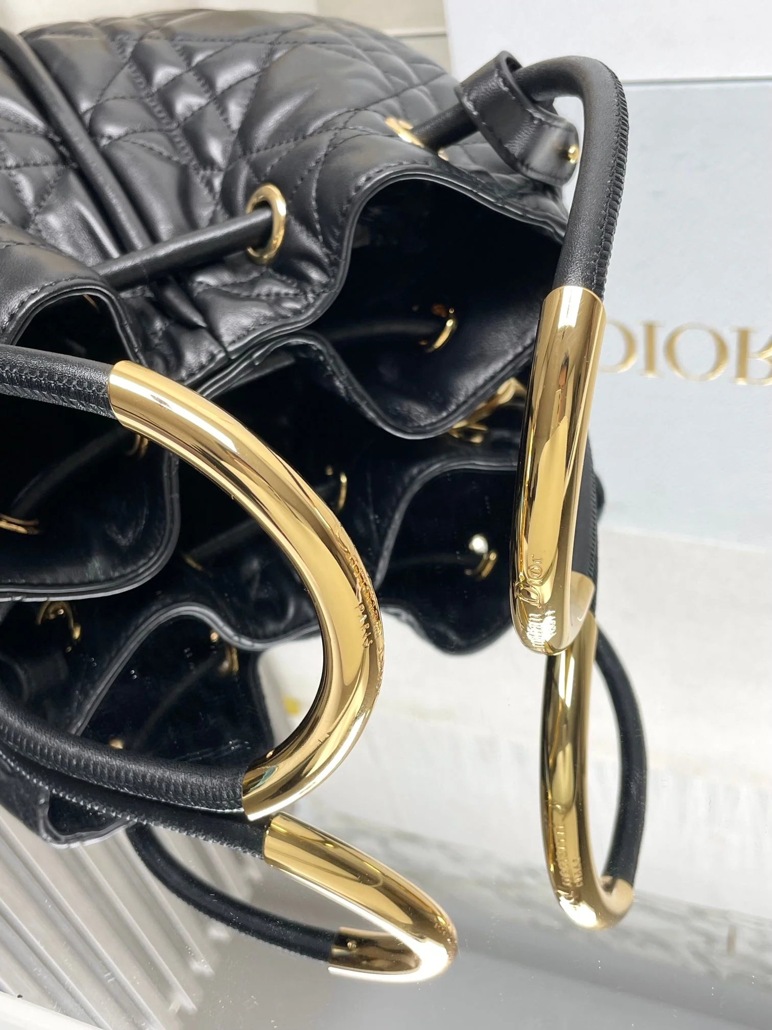 D  Medium  Nolita Bag