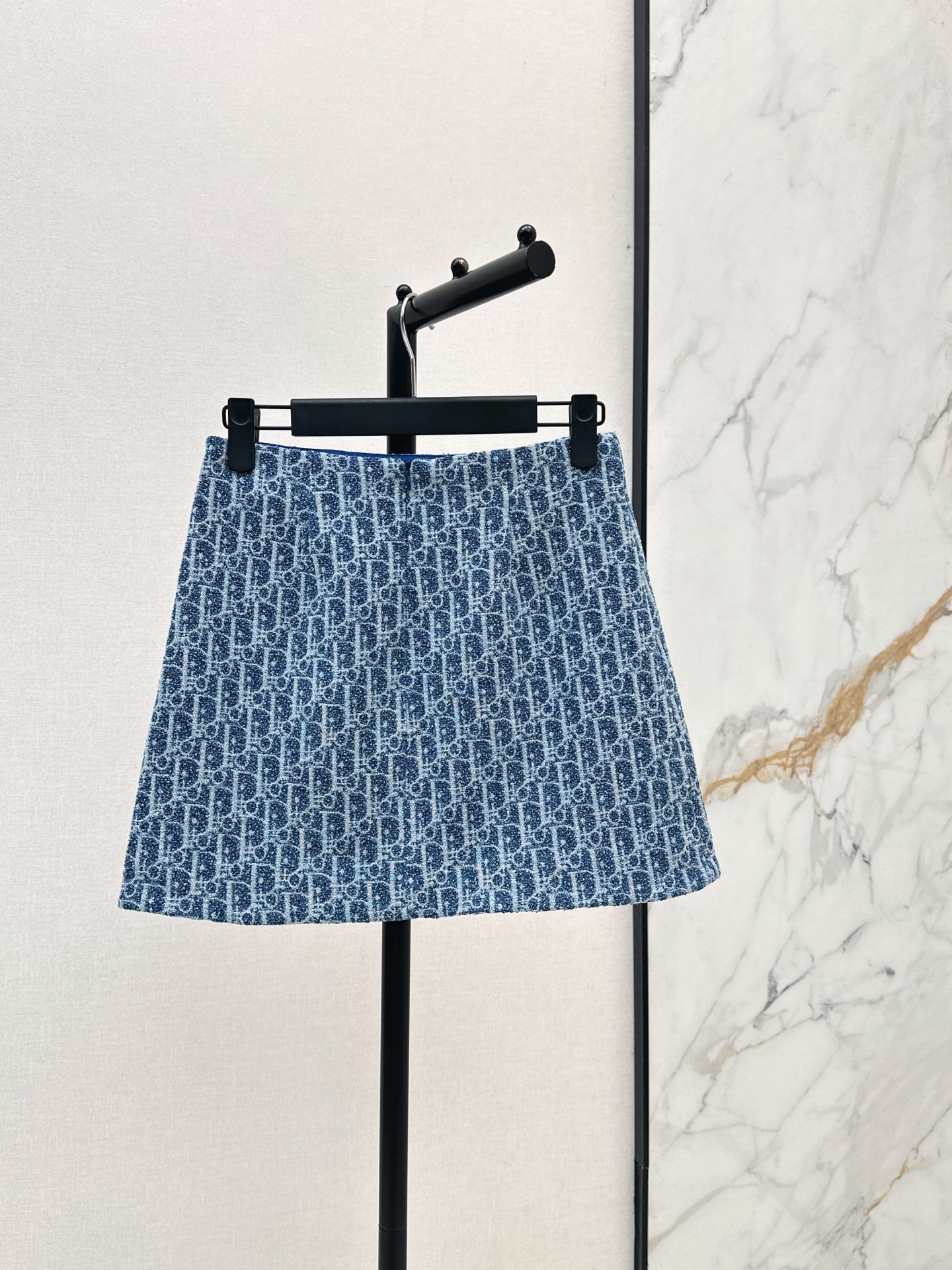 CD 26fw tweed skirt