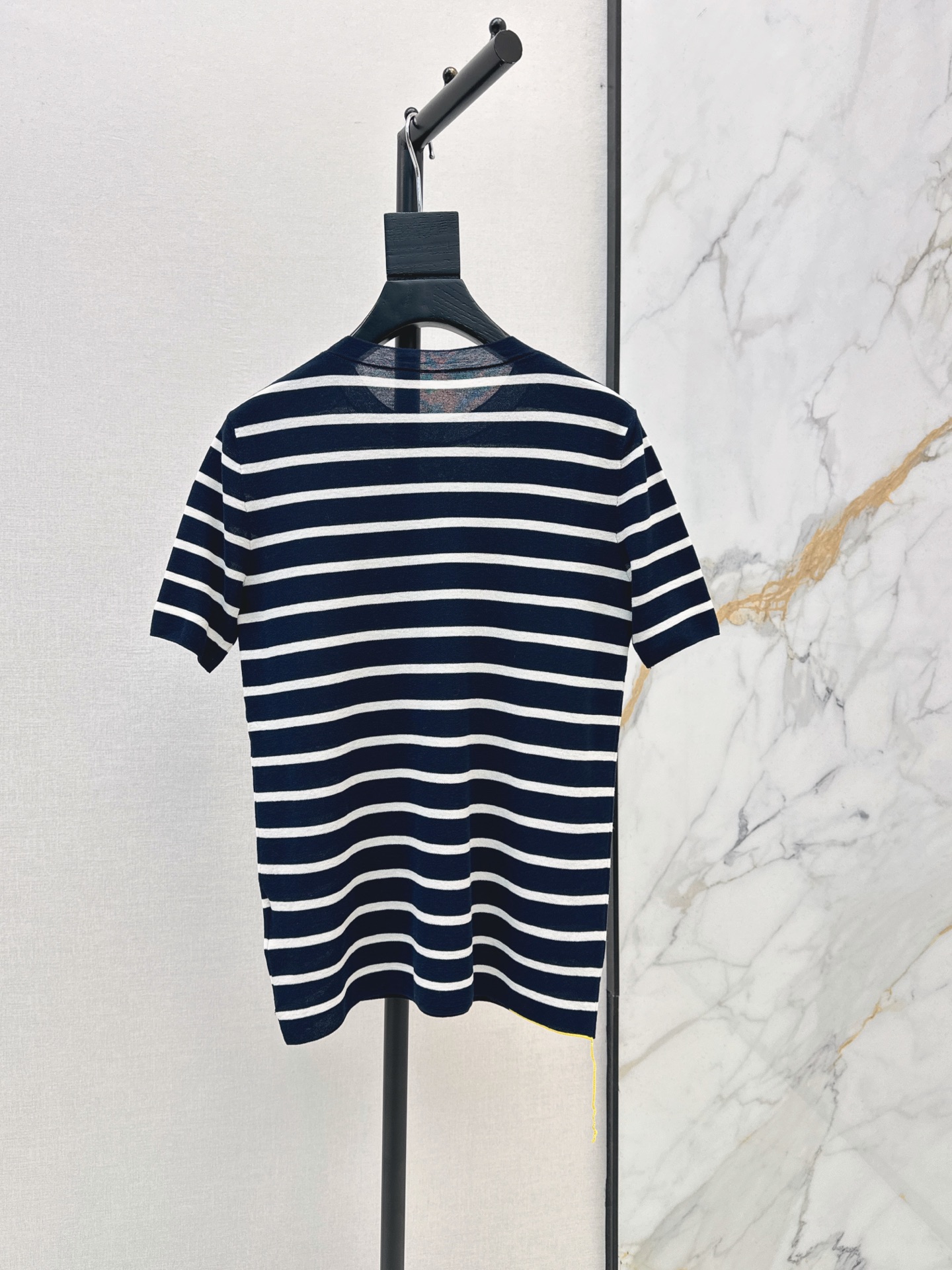 Fen 26fw stripe knit top