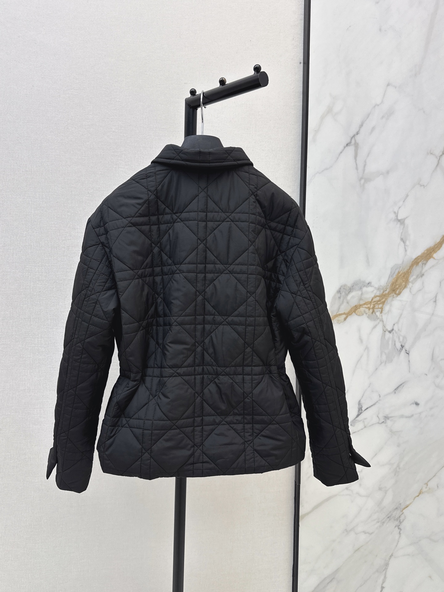 CD 26fw drawstring padded jacket